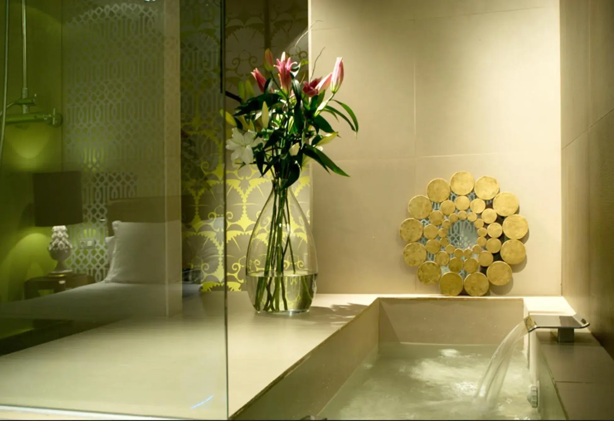 Bath in Abalú Small Luxury & Design Boutique Hotel