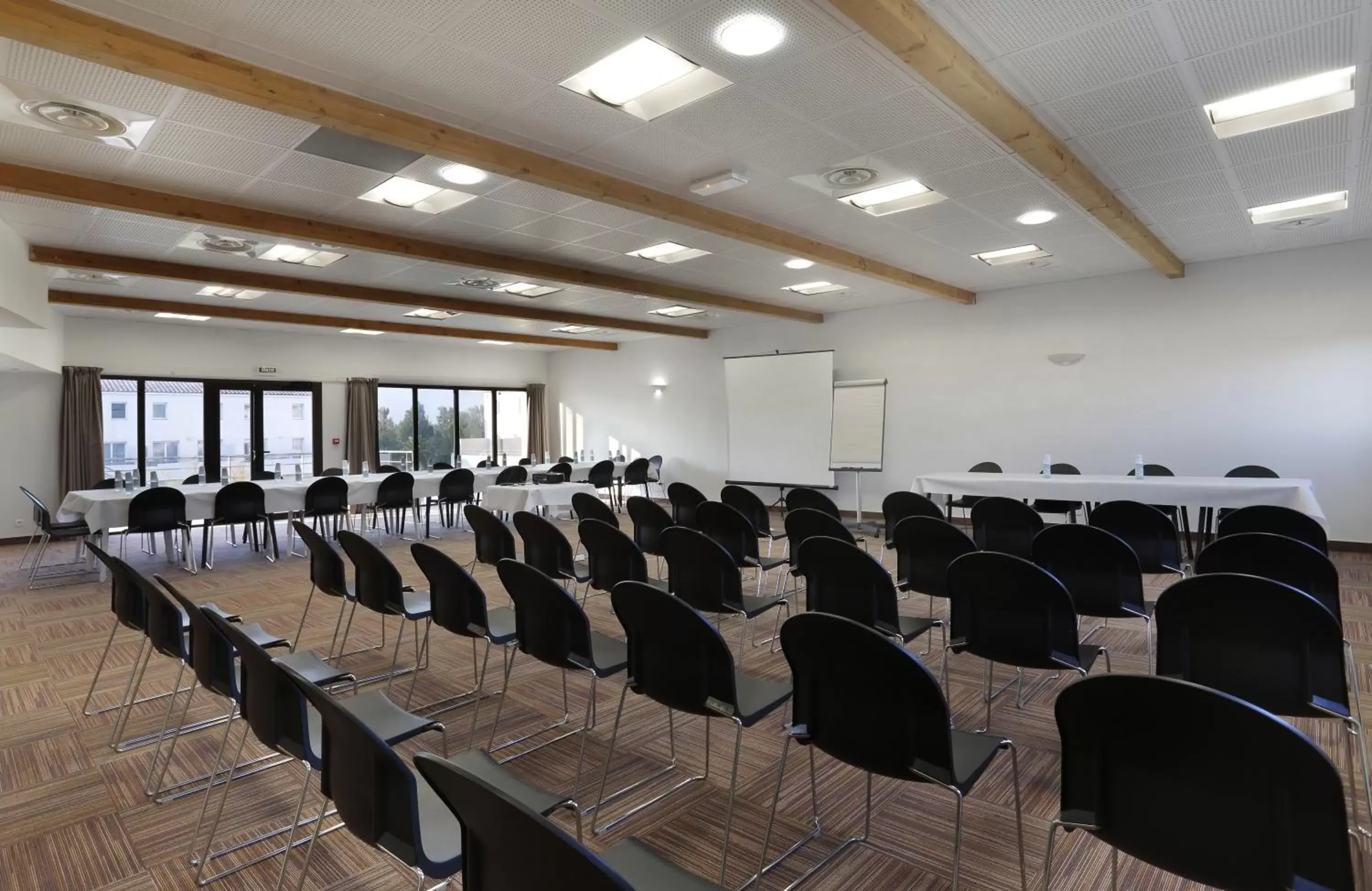 Meeting/conference room in Vacancéole - Résidence Cap Camargue