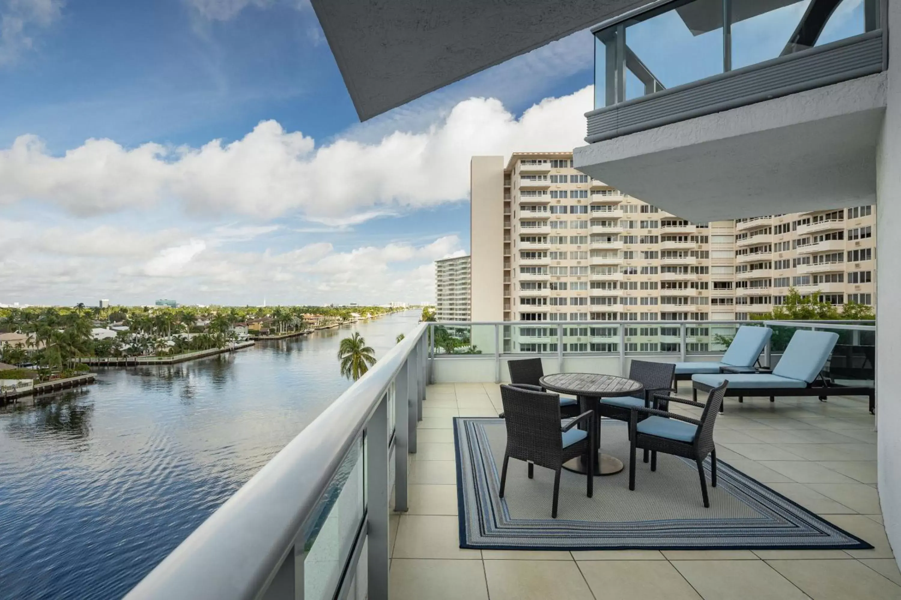 Bedroom, Balcony/Terrace in Residence Inn by Marriott Fort Lauderdale Intracoastal