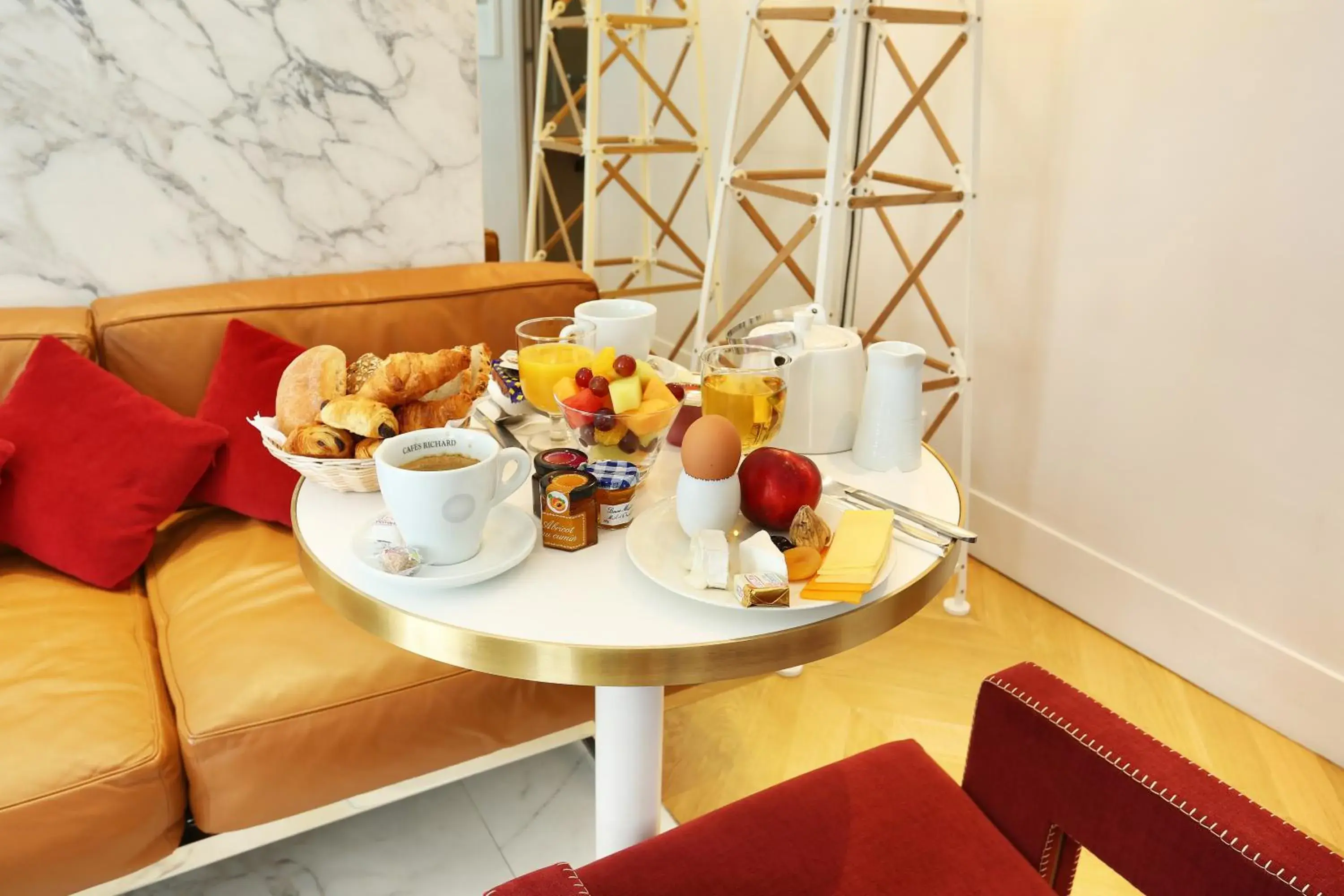 Breakfast in Nouvel Hotel Eiffel