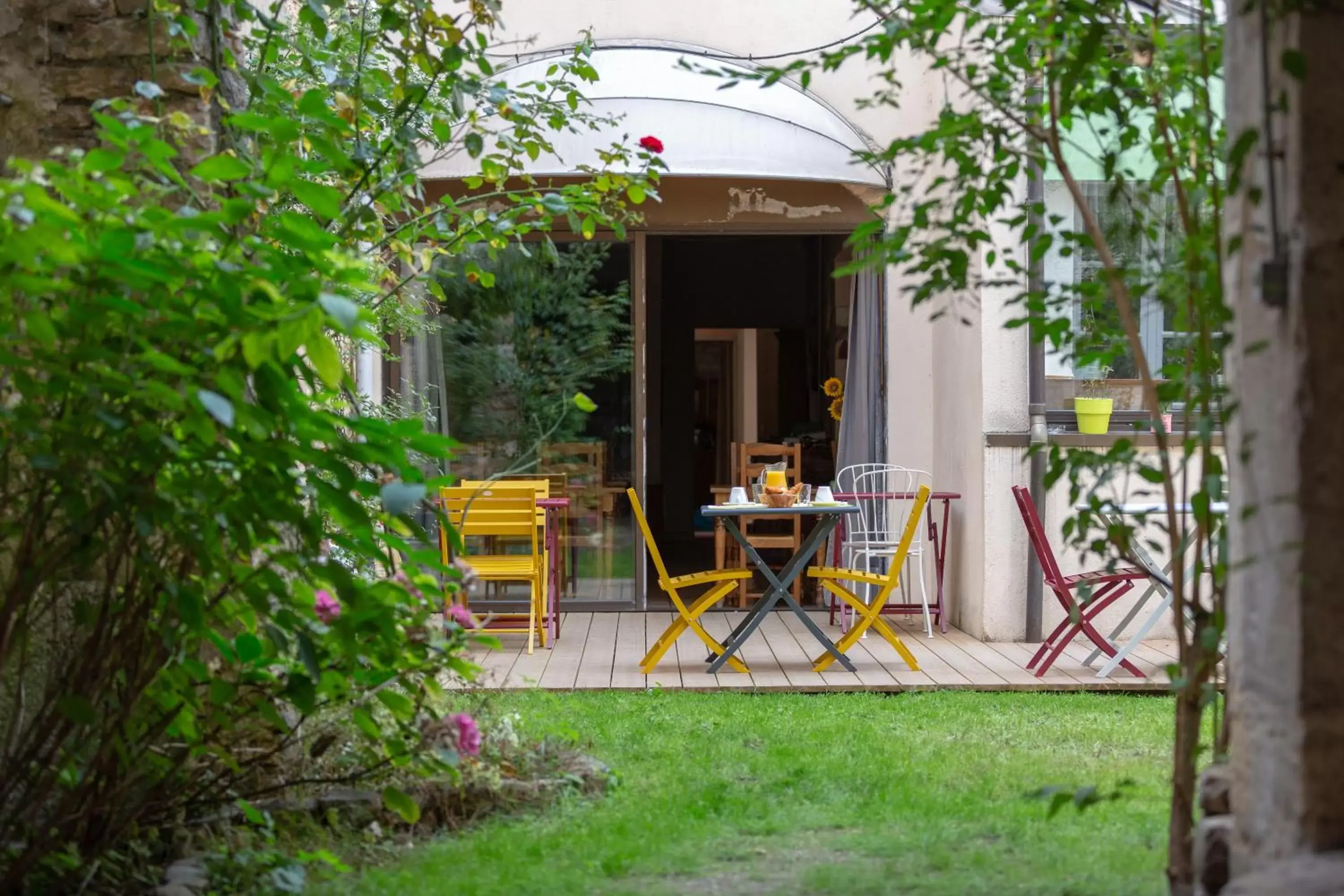 Patio in Hôtel République