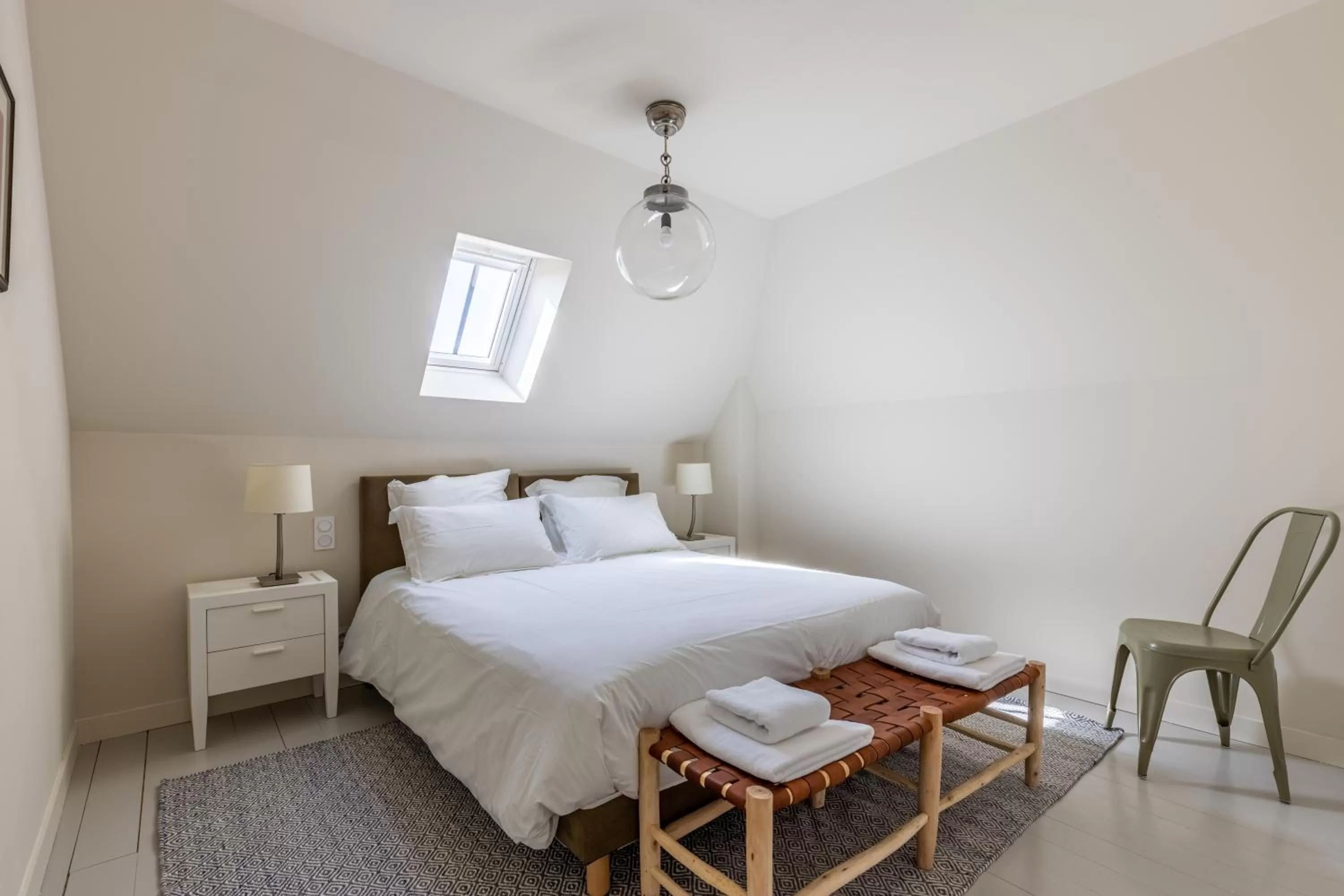 Bed in Manoir du Guern