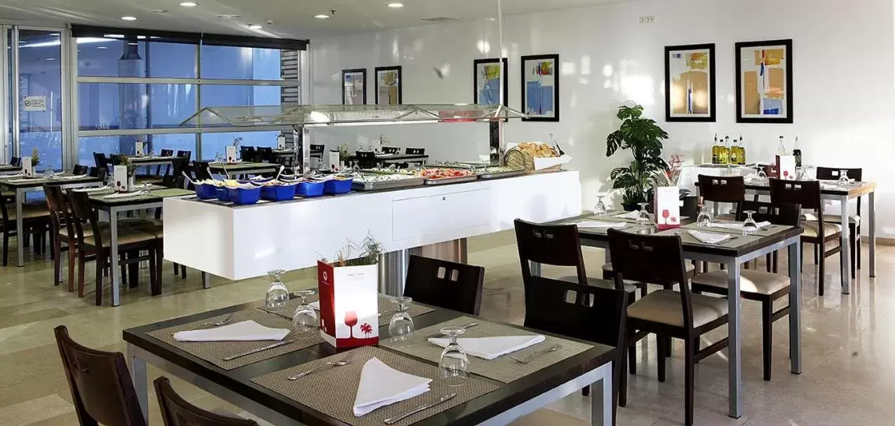 Restaurant/places to eat in La Estación Restaurant/places to eat in La Estación