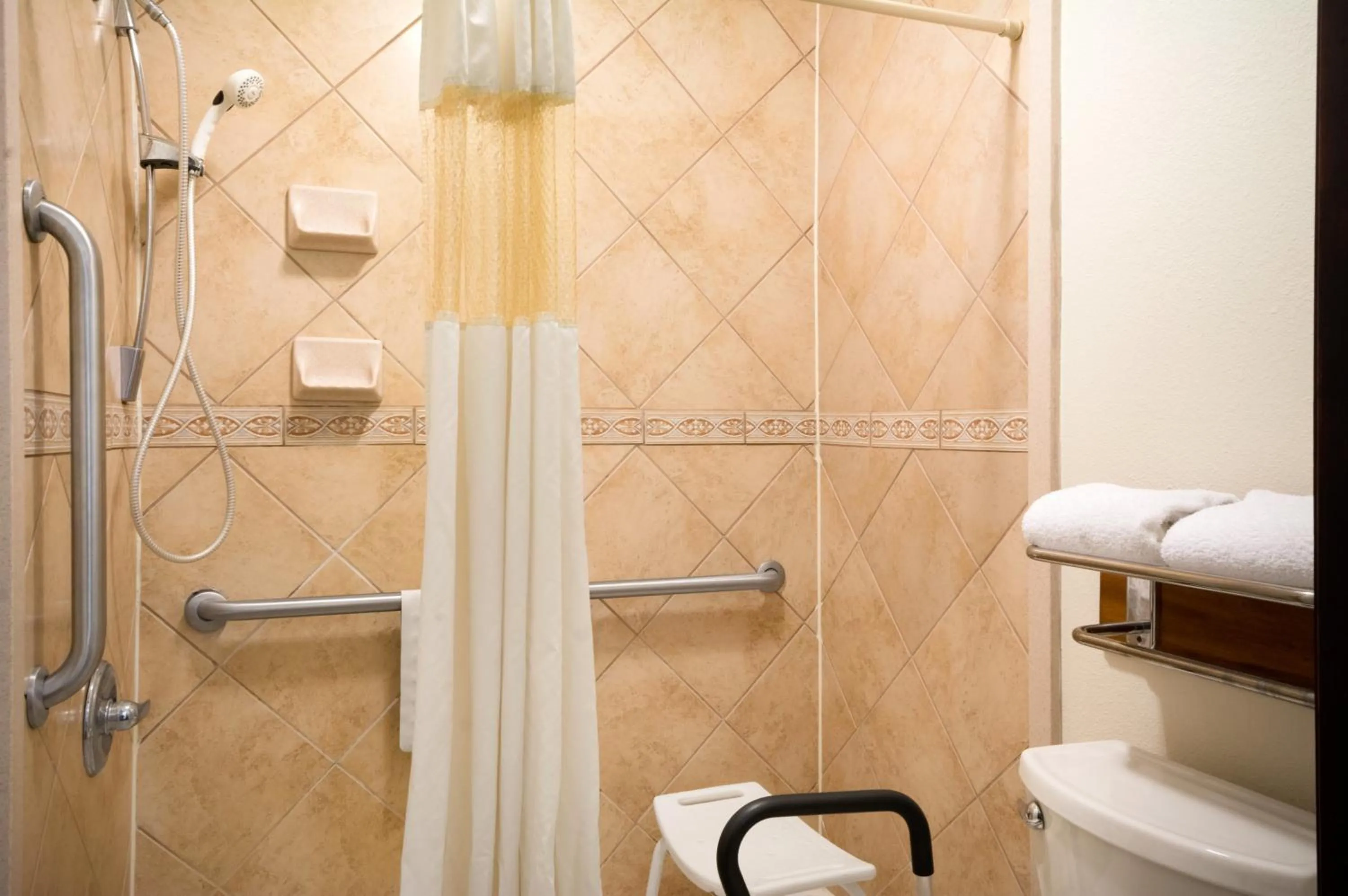 Shower in Days Inn by Wyndham Jacksonville NC