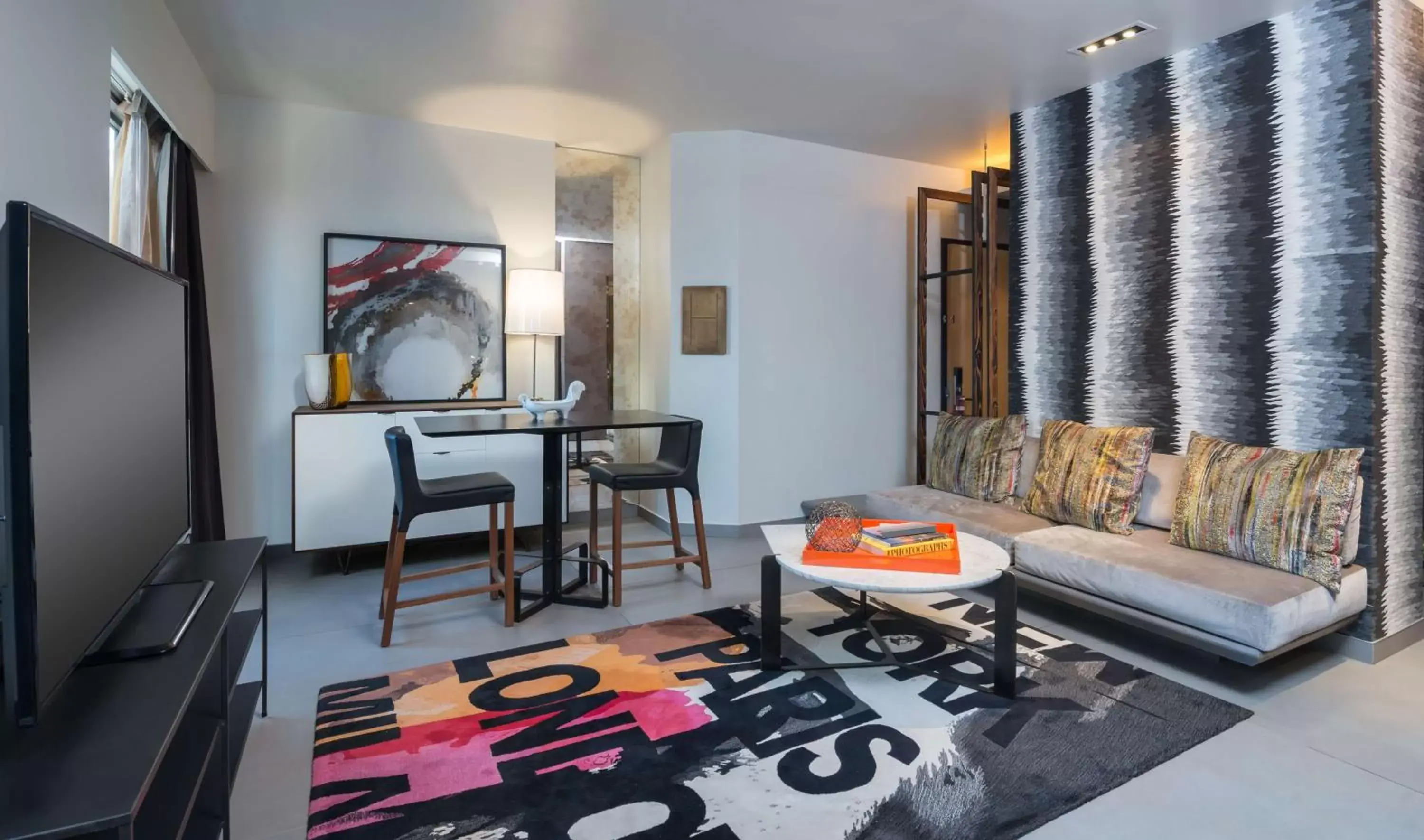 Photo of the whole room in Hyatt Herald Square New York Photo of the whole room in Hyatt Herald Square New York