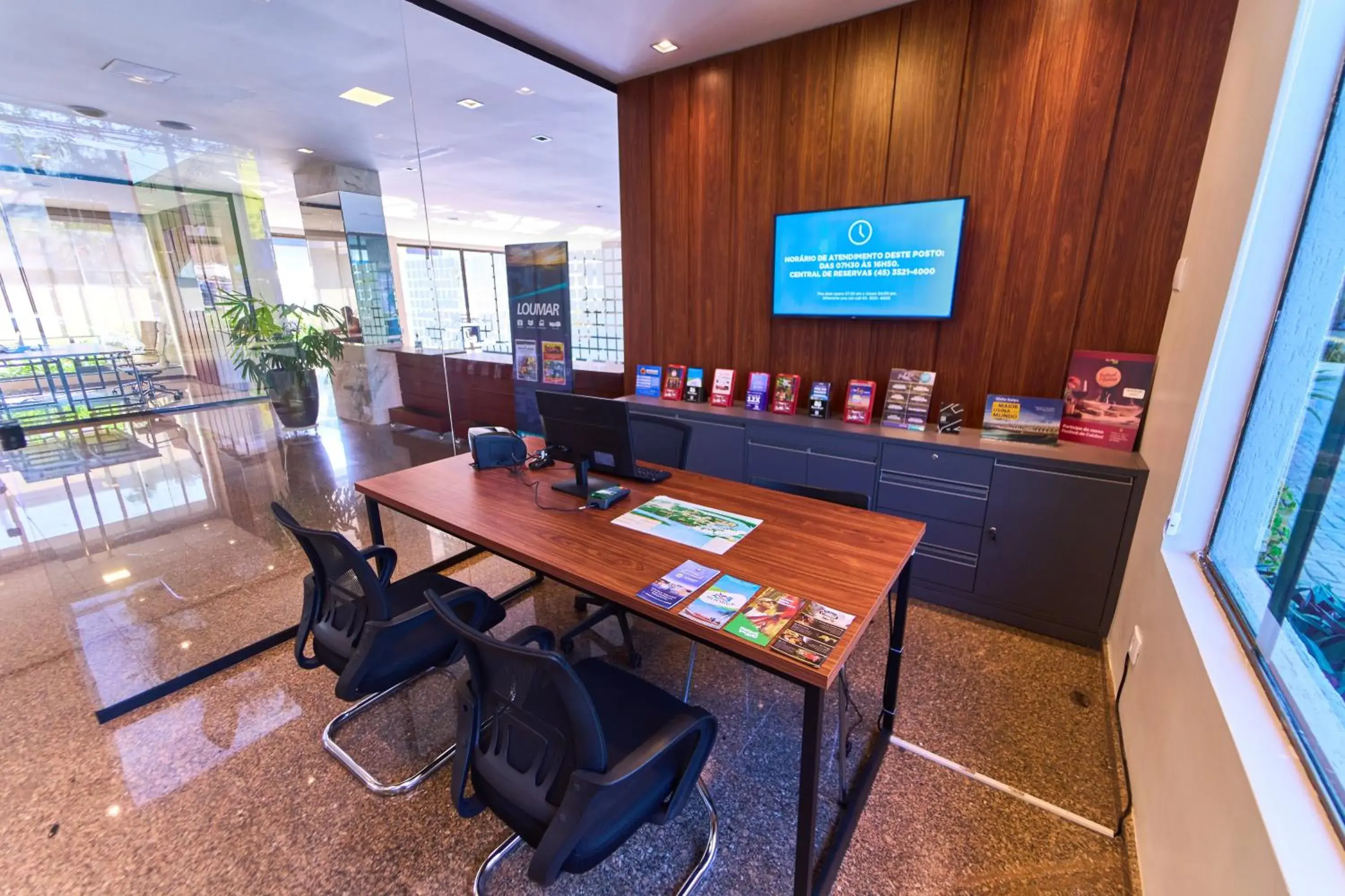 Lobby or reception in Foz Plaza Hotel Lobby or reception in Foz Plaza Hotel