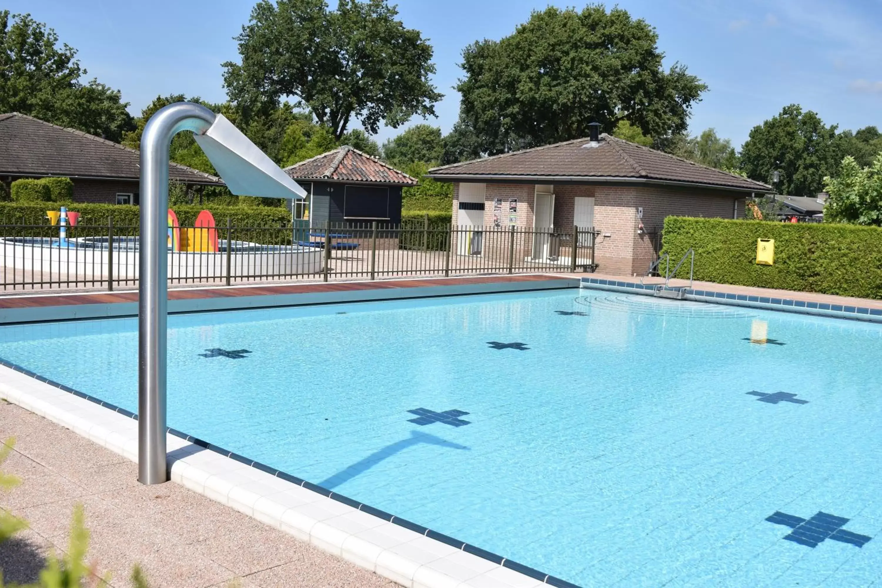 Swimming Pool in Hotel de Boshoek