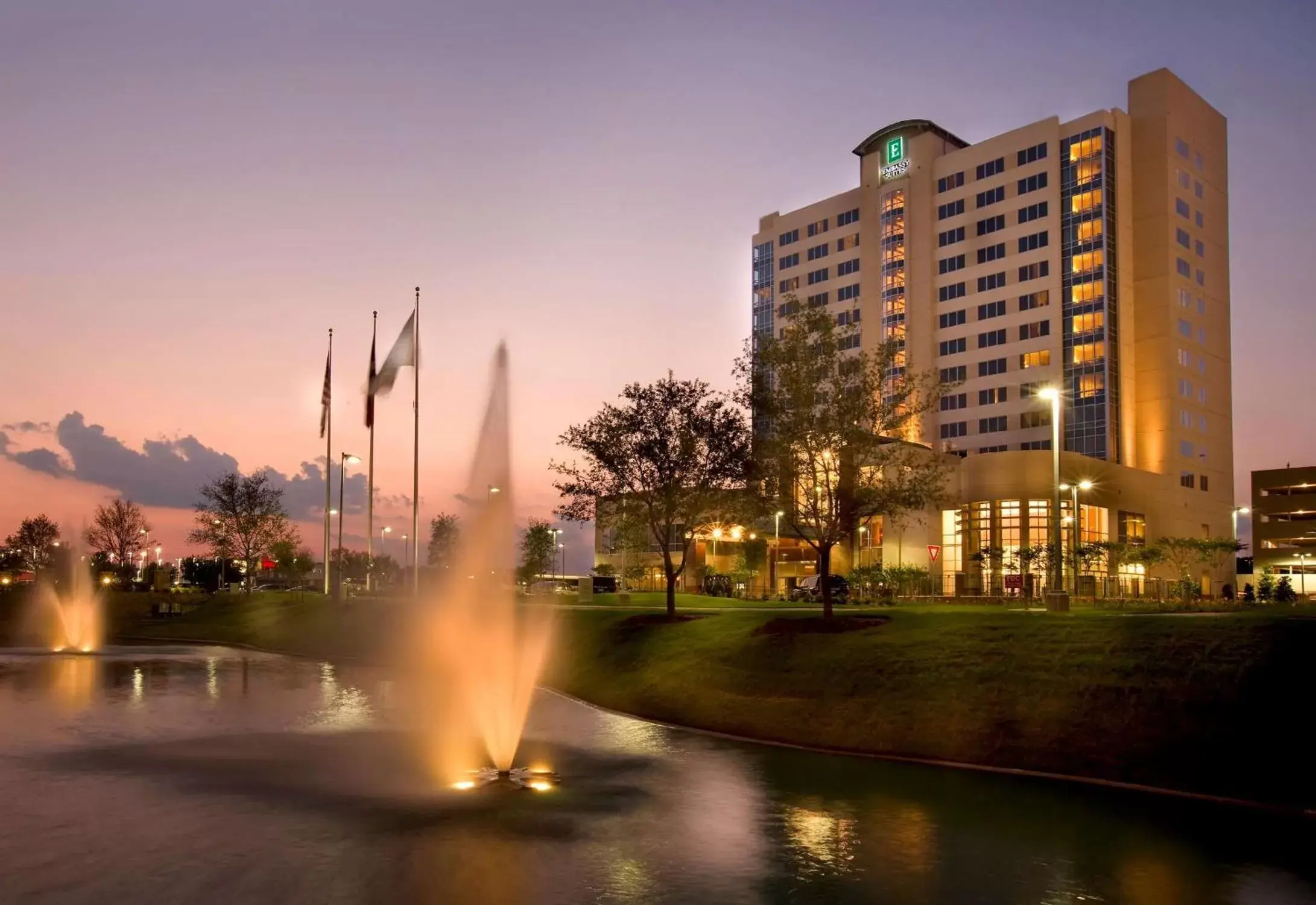 Property Building in Embassy Suites by Hilton Houston-Energy Corridor