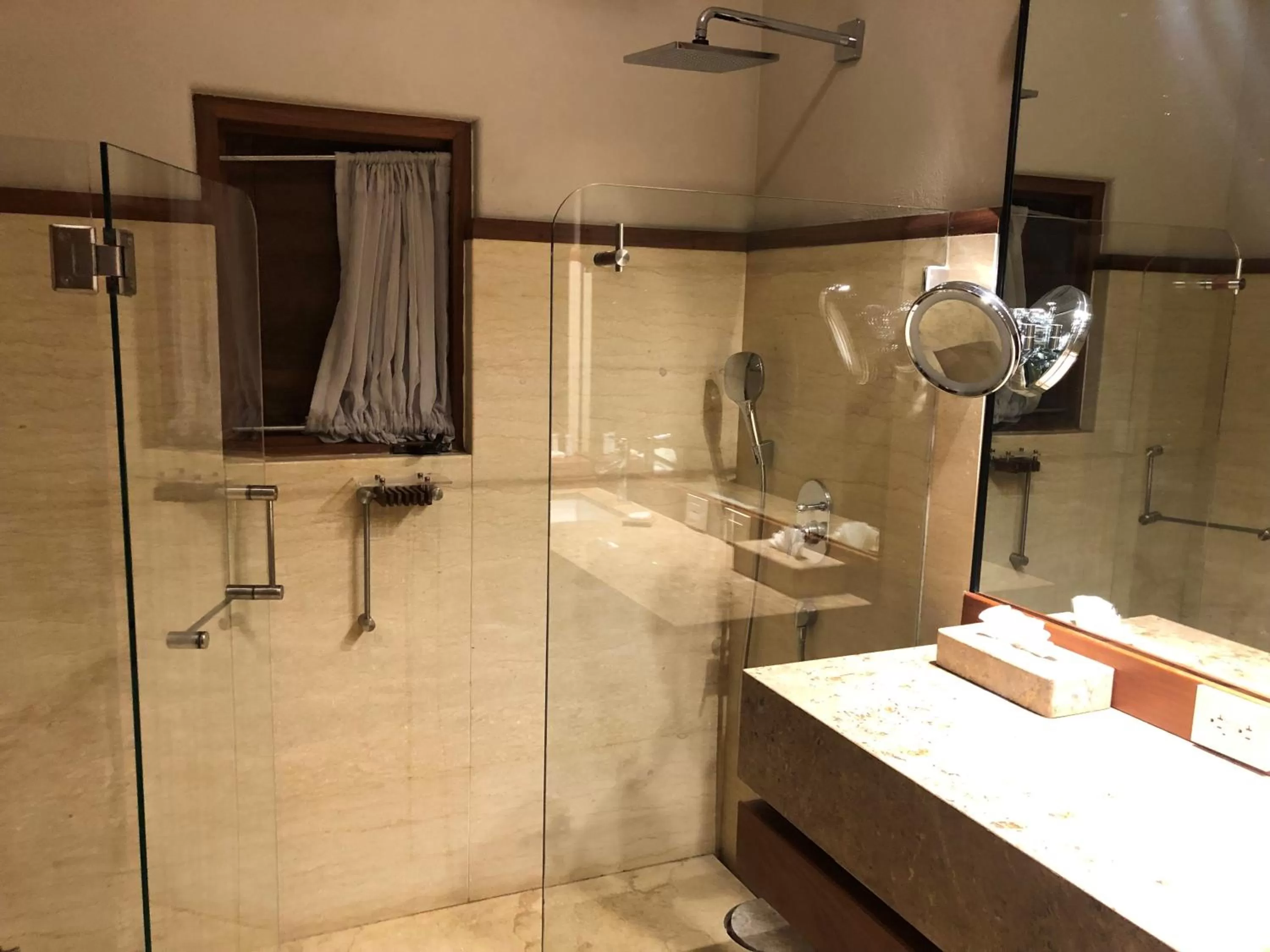 Bathroom, Bed in Gamma Monterrey Rincon de Santiago