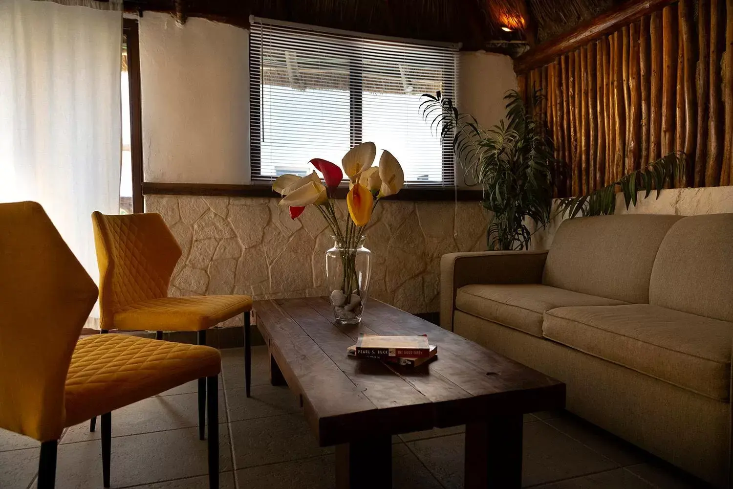 Living room, Seating Area in Hotel Amar Inn