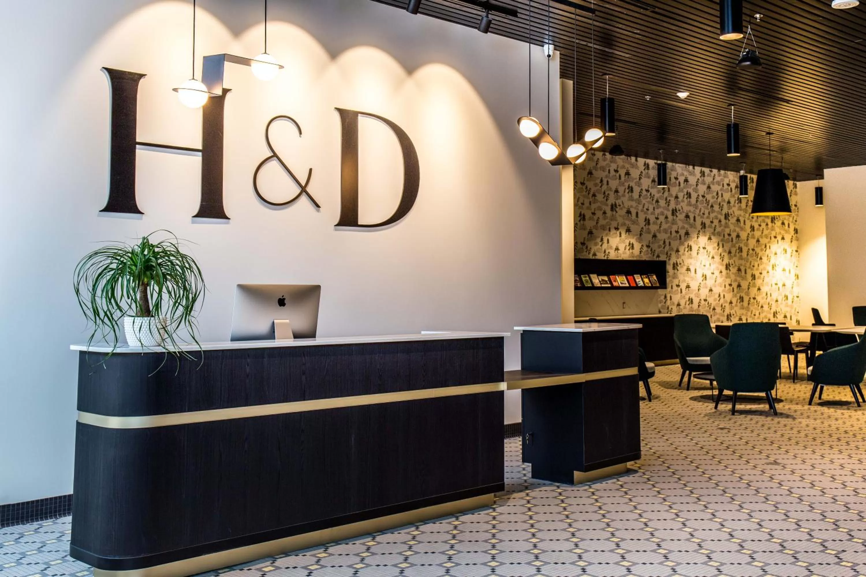 Living room in Hew &amp; Draw Hotel