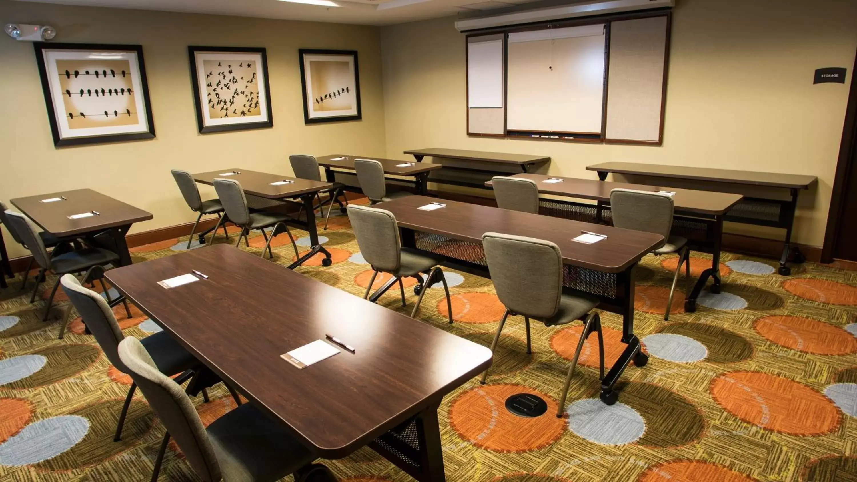 Meeting/conference room in Staybridge Suites Lexington, an IHG Hotel