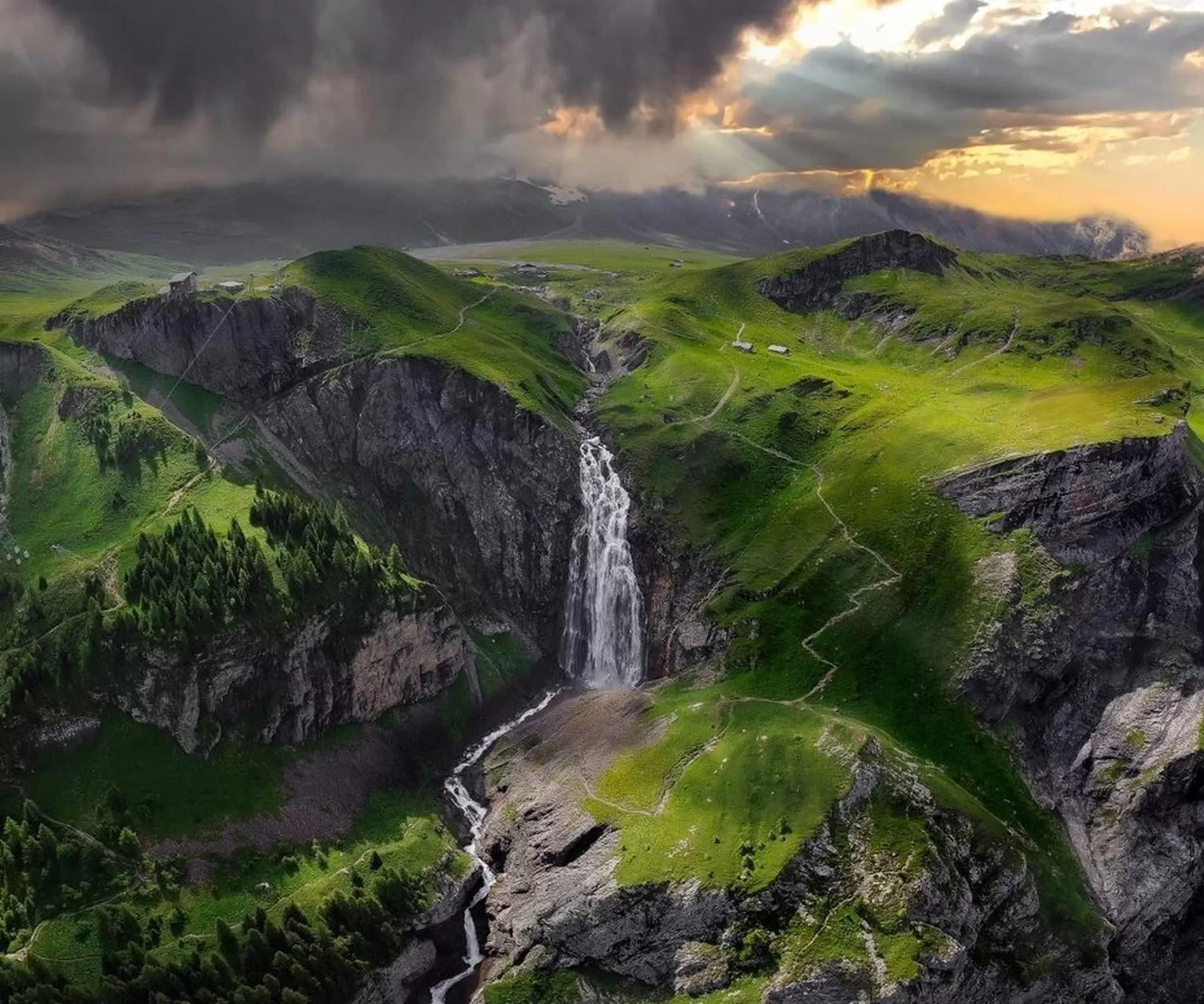 Day, Natural Landscape in Berg- & Naturhotel Engstligenalp
