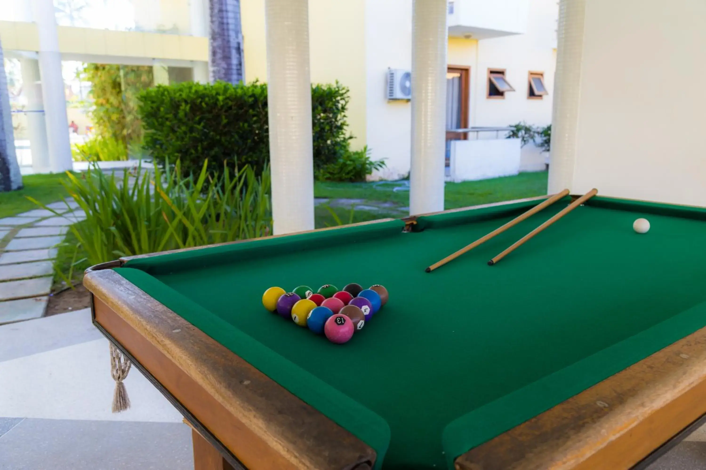 Game Room, Billiards in Sunshine Praia Hotel