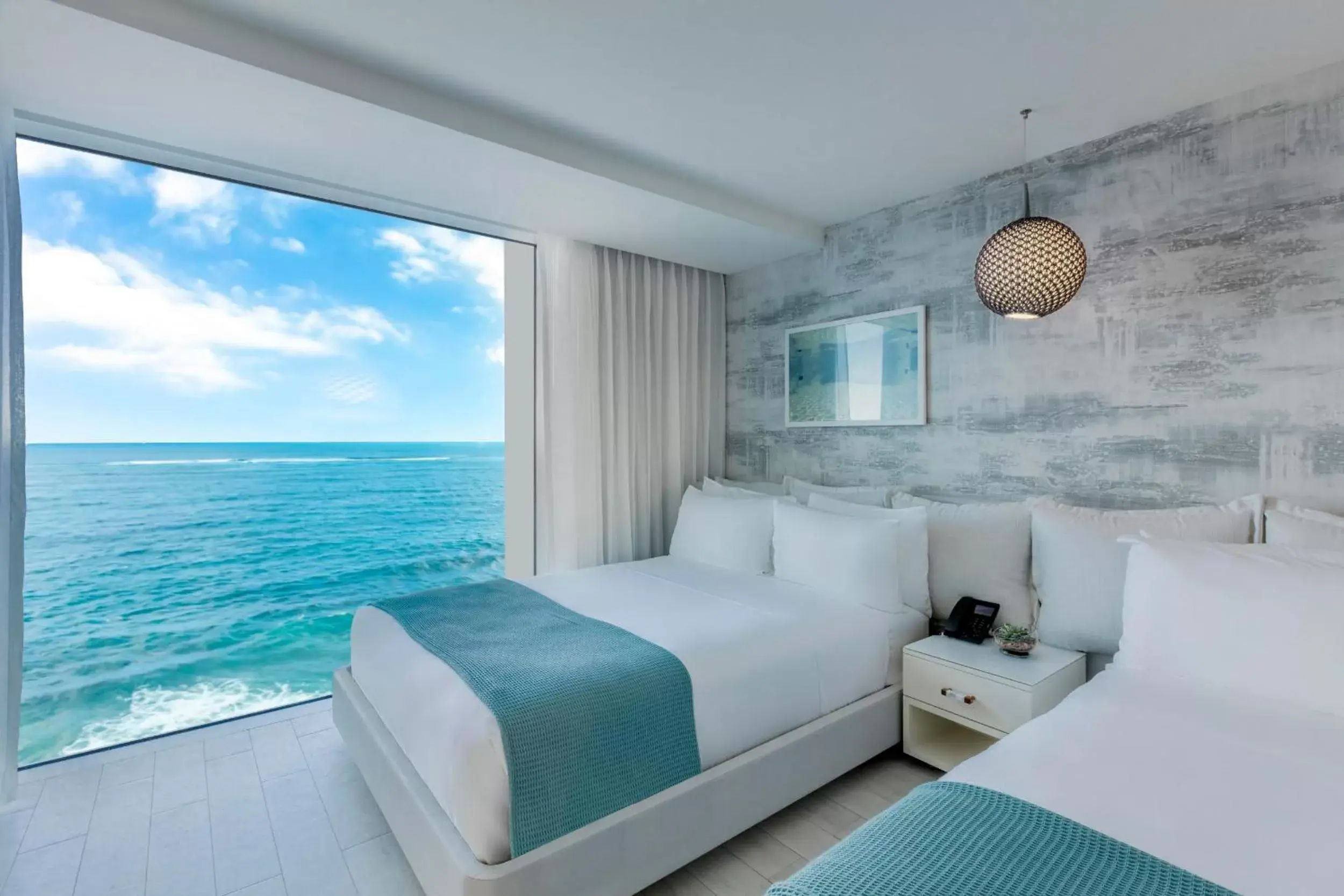 Sea view, Bed in Condado Ocean Club - Adults Only Sea view, Bed in Condado Ocean Club - Adults Only