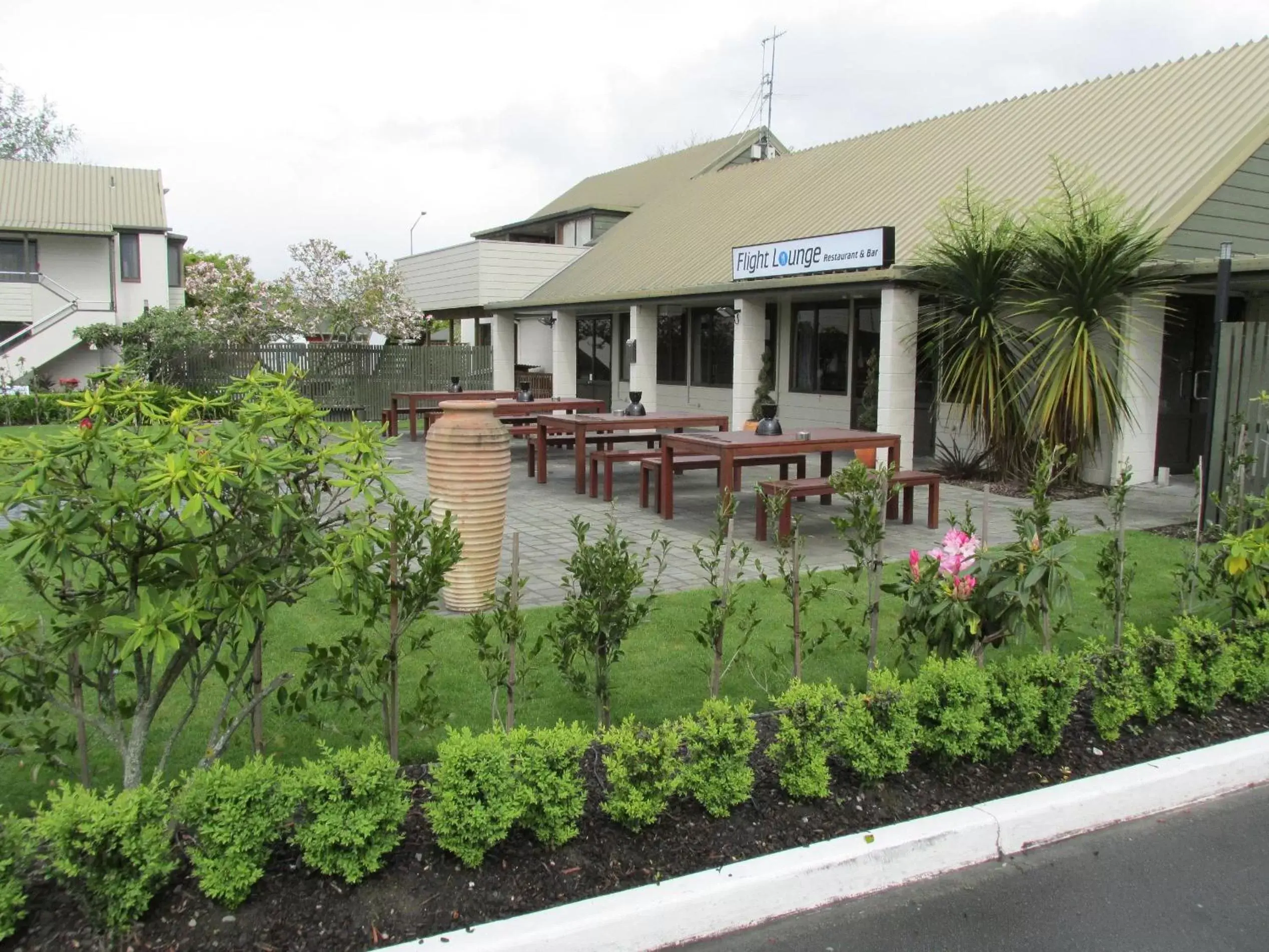 Facade/entrance, Property Building in Airport Gateway Motor Lodge