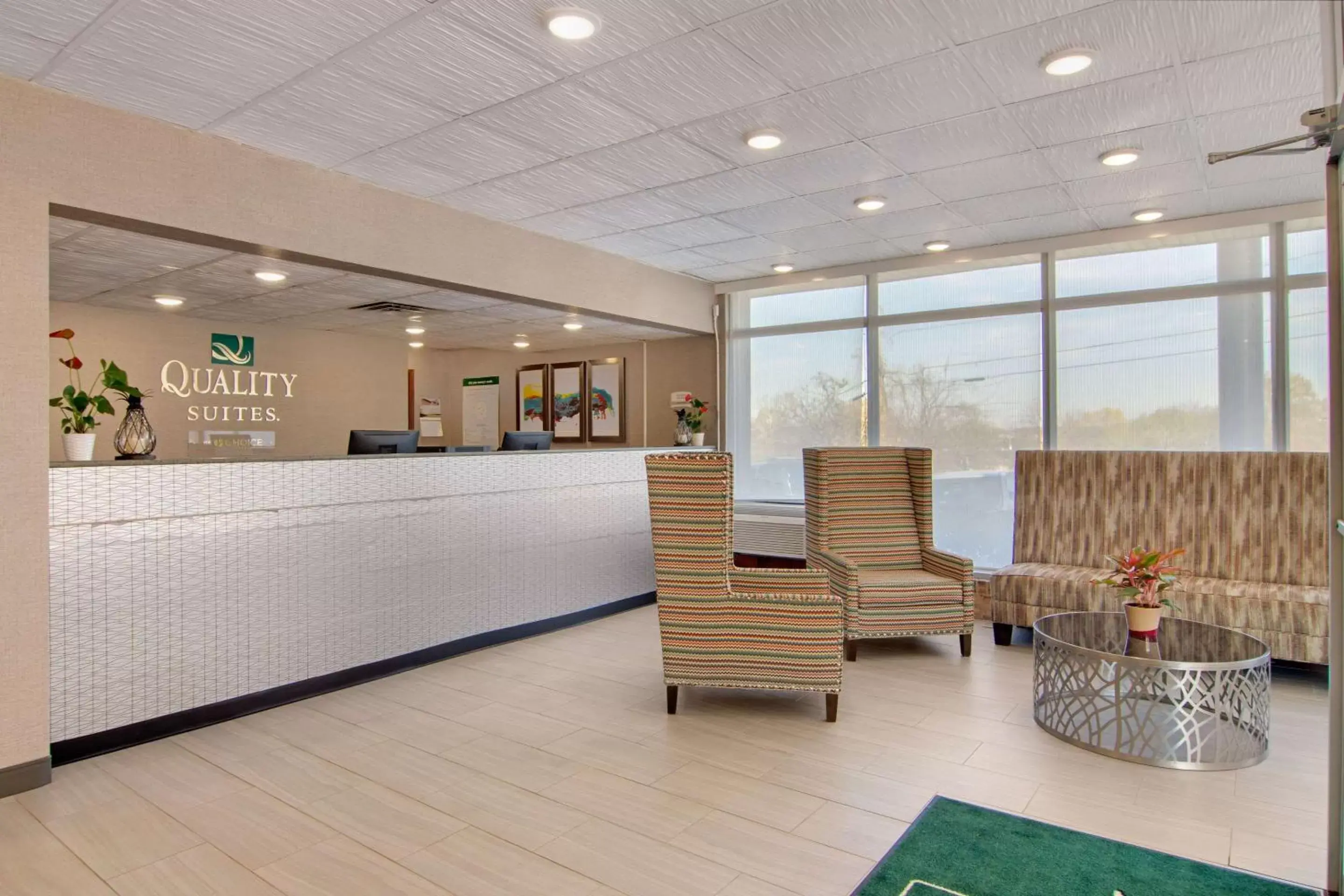 Lobby or reception in Quality Inn & Suites Cartersville South Lobby or reception in Quality Inn & Suites Cartersville South