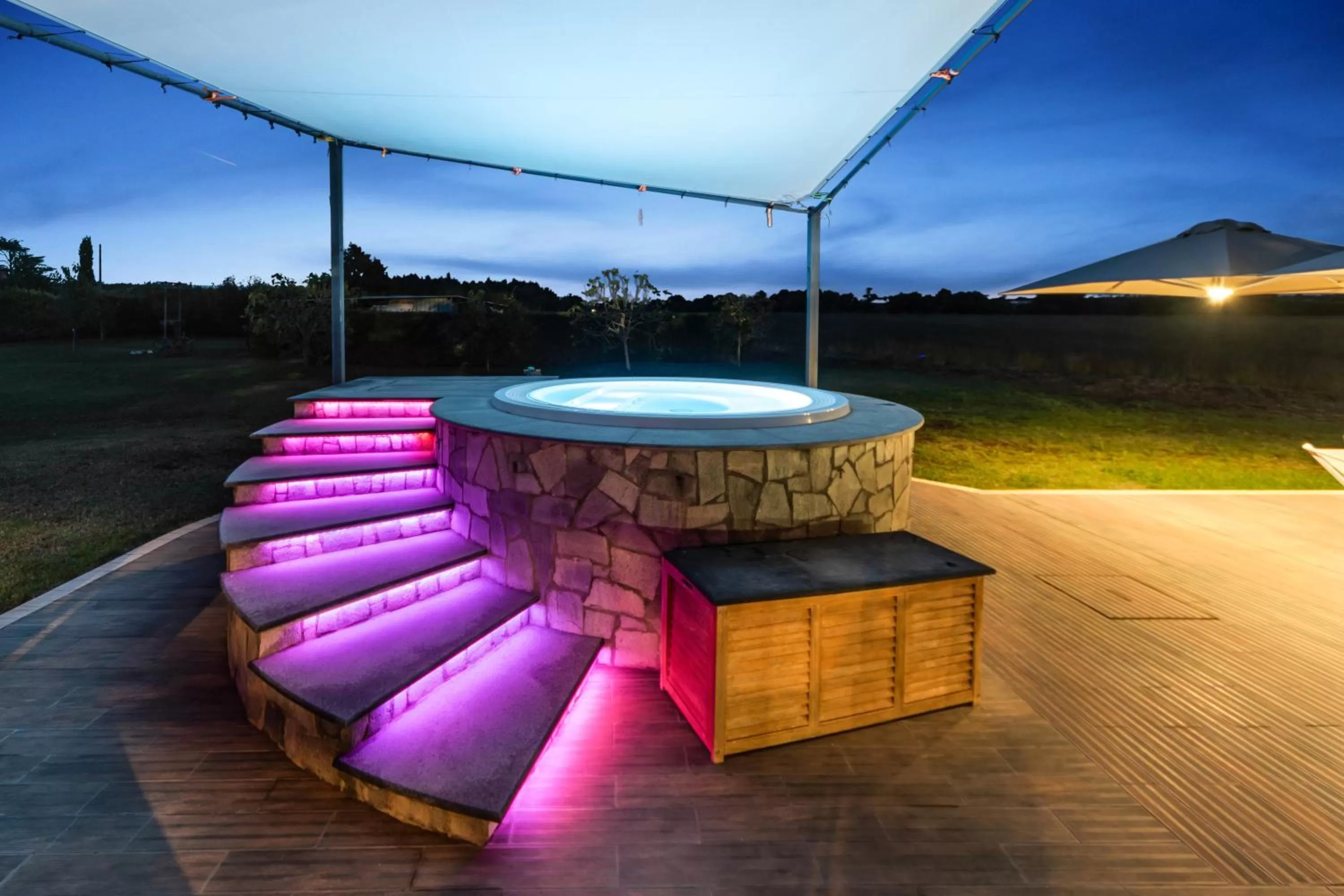 Hot Tub in Casale dei Gelsi