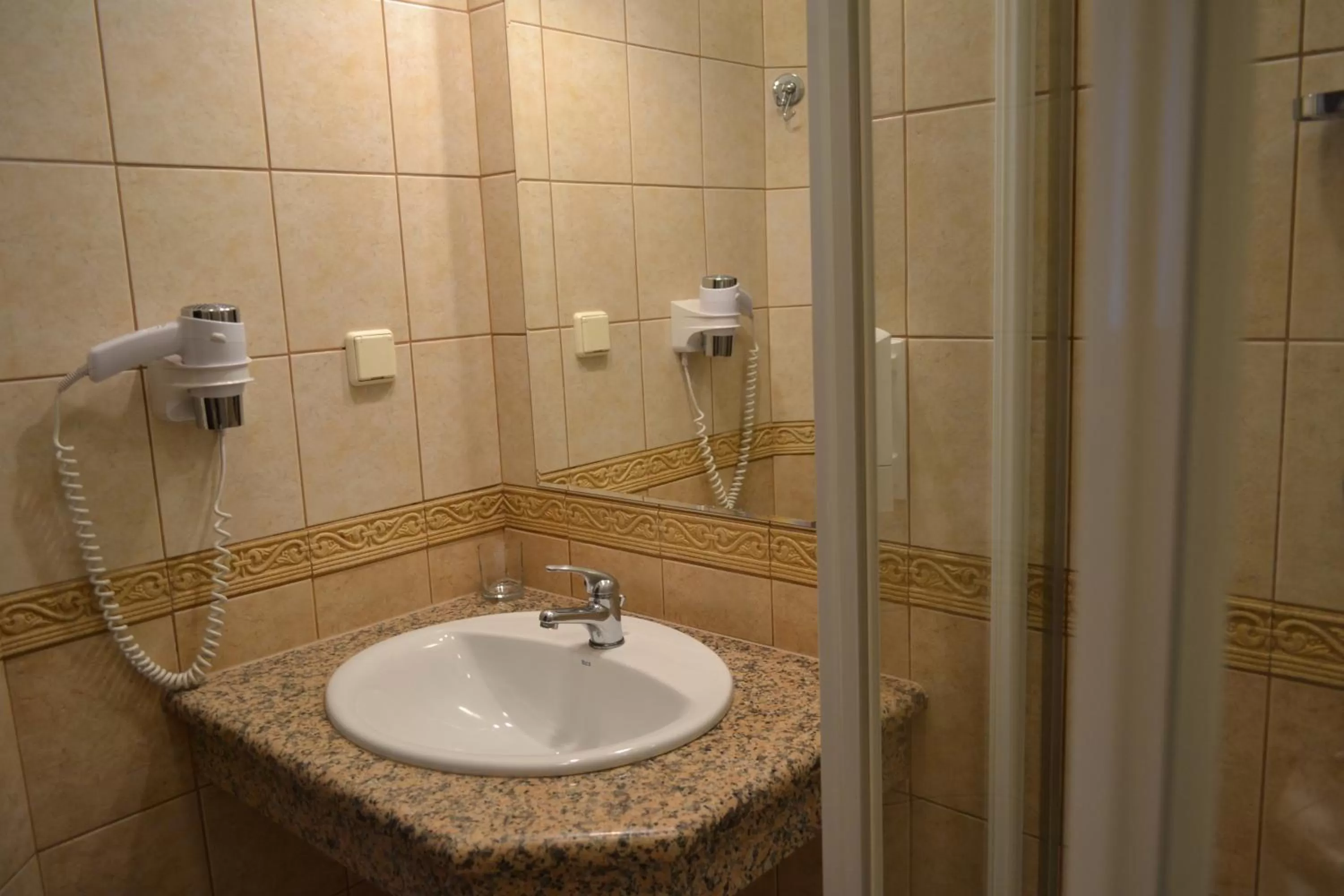 Photo of the whole room in Aparthotel Basztowa