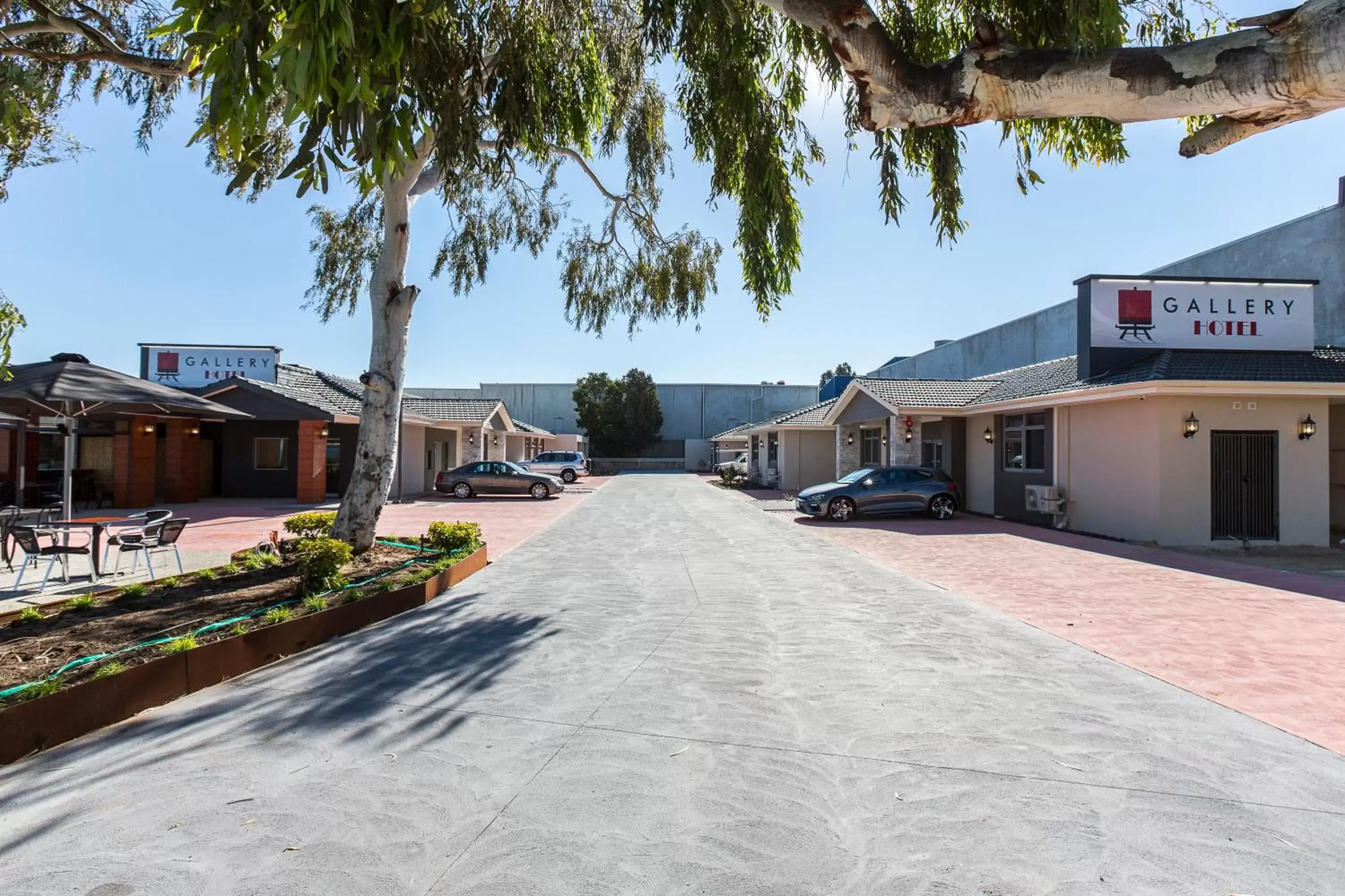 Facade/entrance in Gallery Hotel Facade/entrance in Gallery Hotel