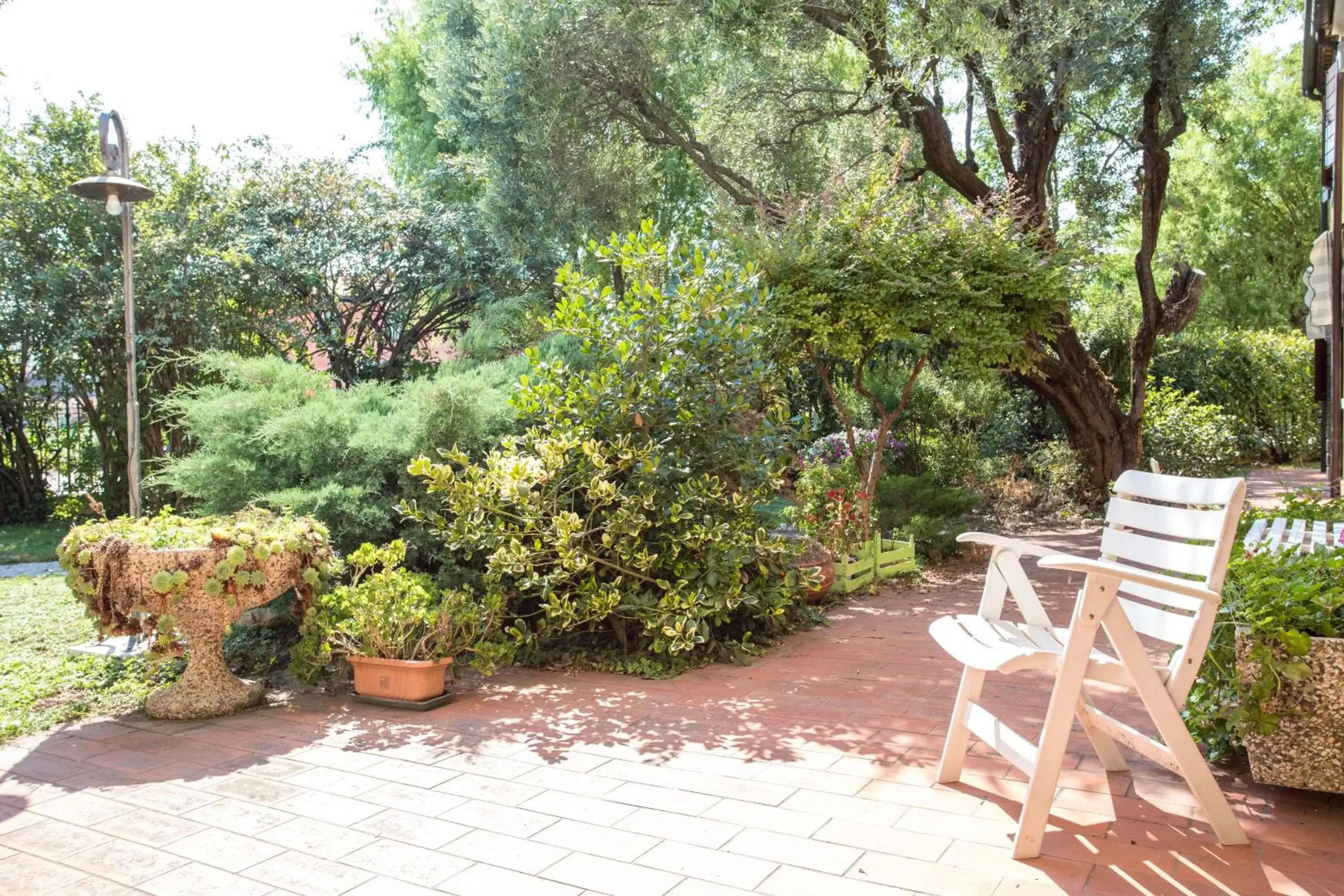 Property building, Patio/Outdoor Area in La Dimora di Lara B&B