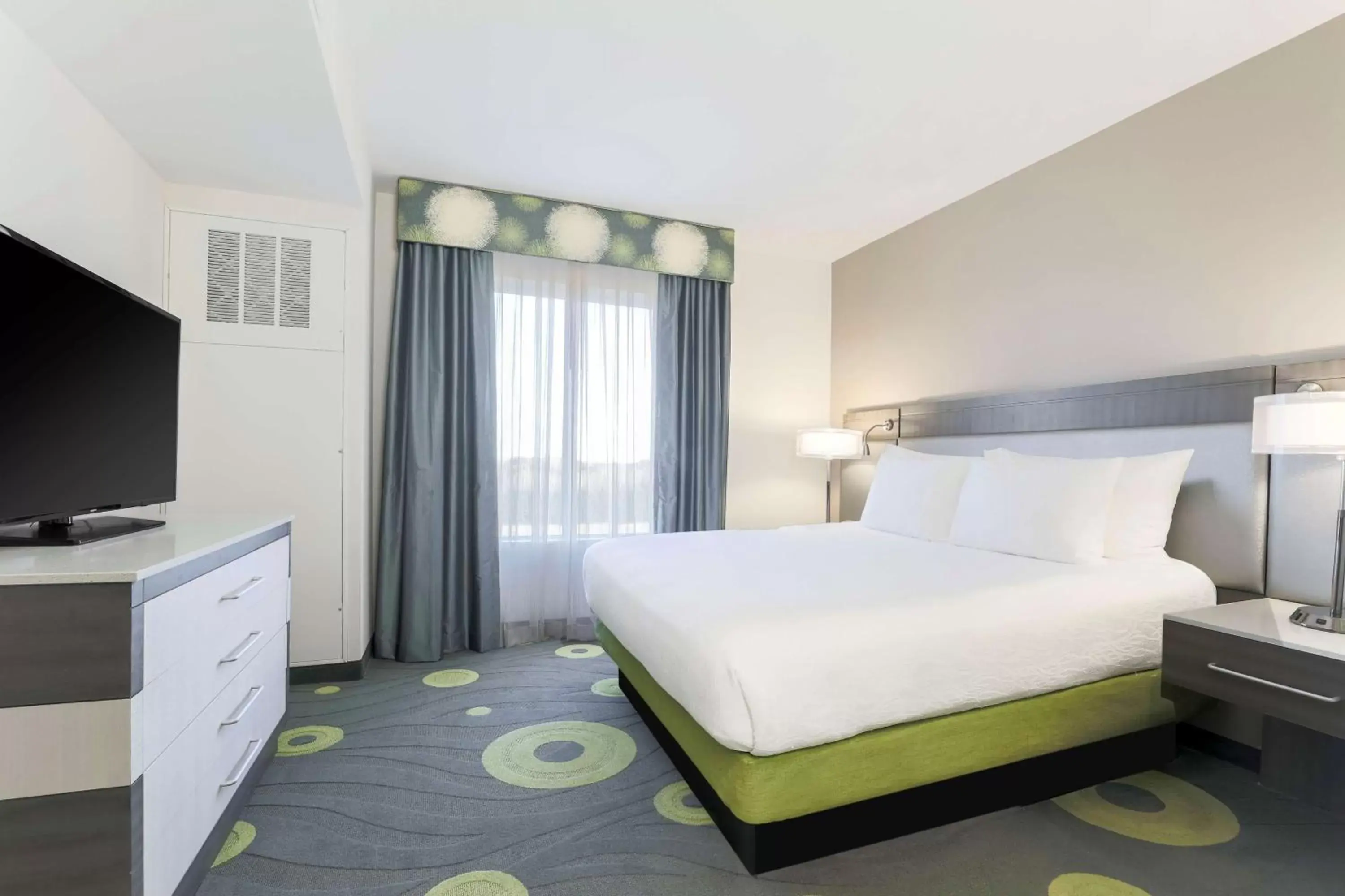 Bed in Hilton Garden Inn Ardmore Bed in Hilton Garden Inn Ardmore