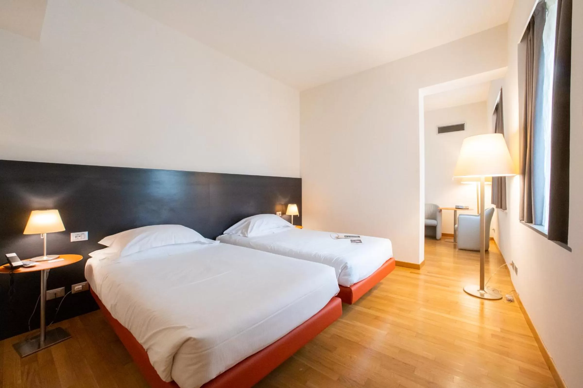 Bedroom, Bed in Hotel Annunziata