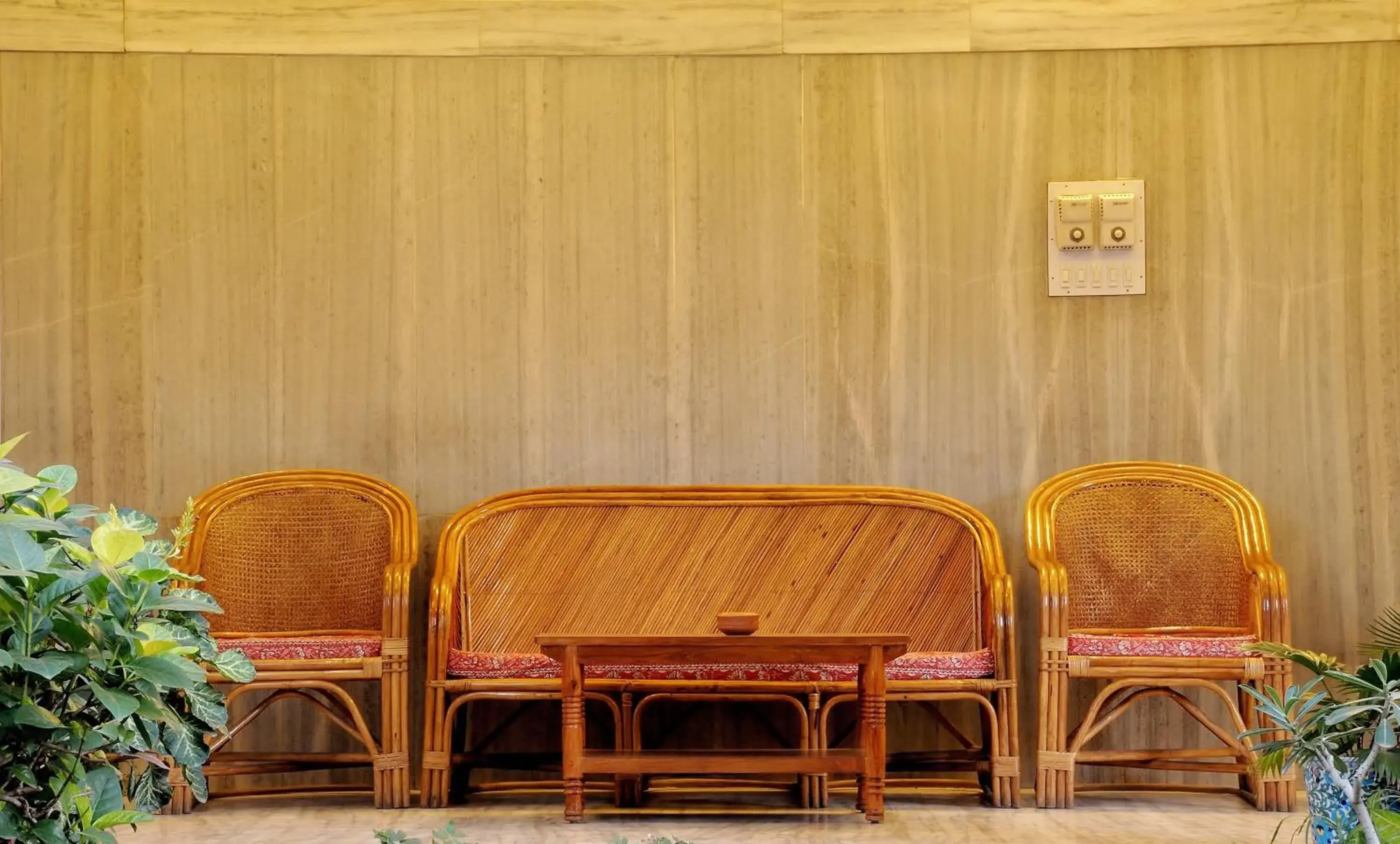 Decorative detail, Dining Area in Tara Niwas