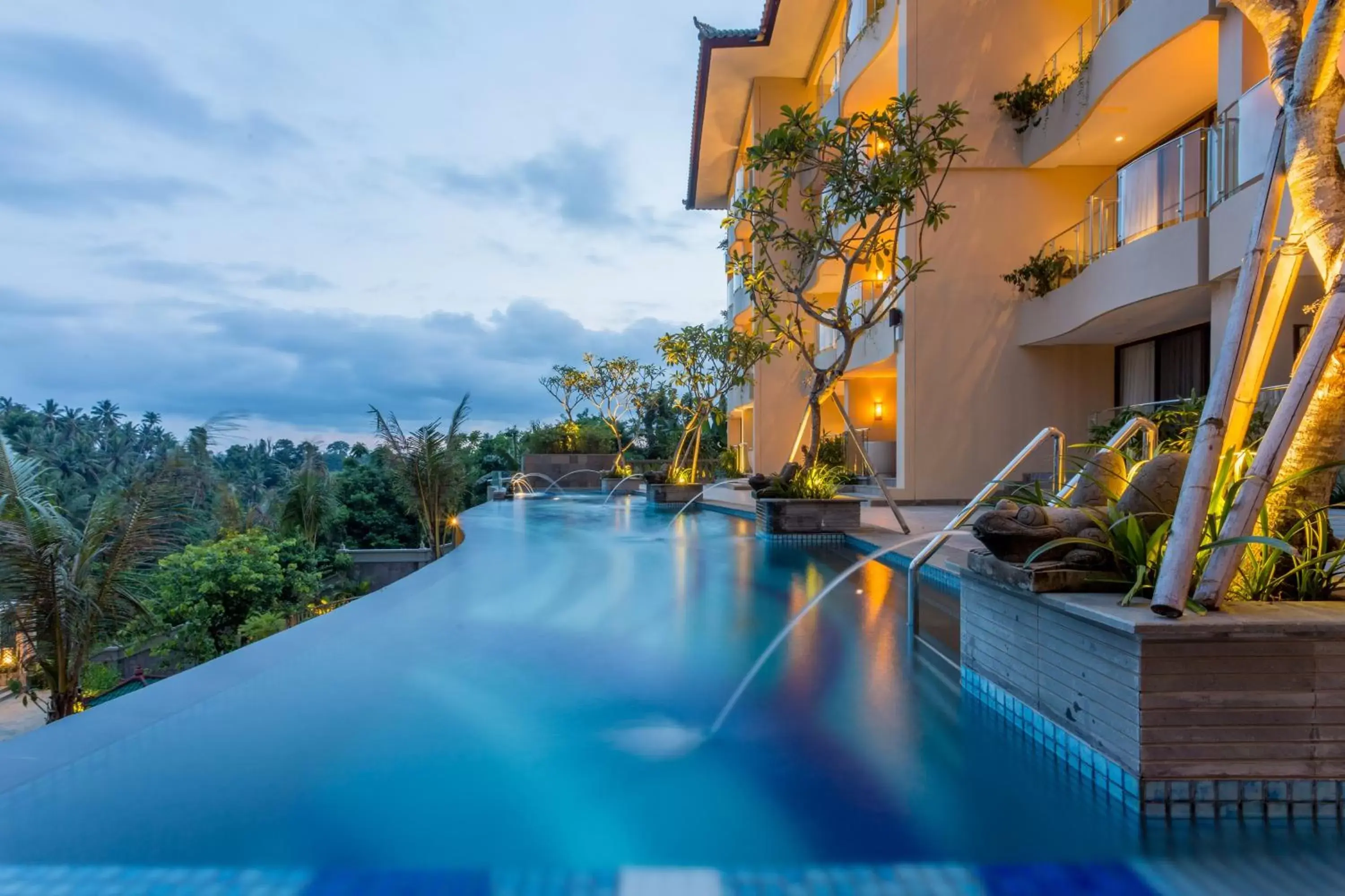 Swimming Pool in SereS Springs Resort & Spa, Singakerta