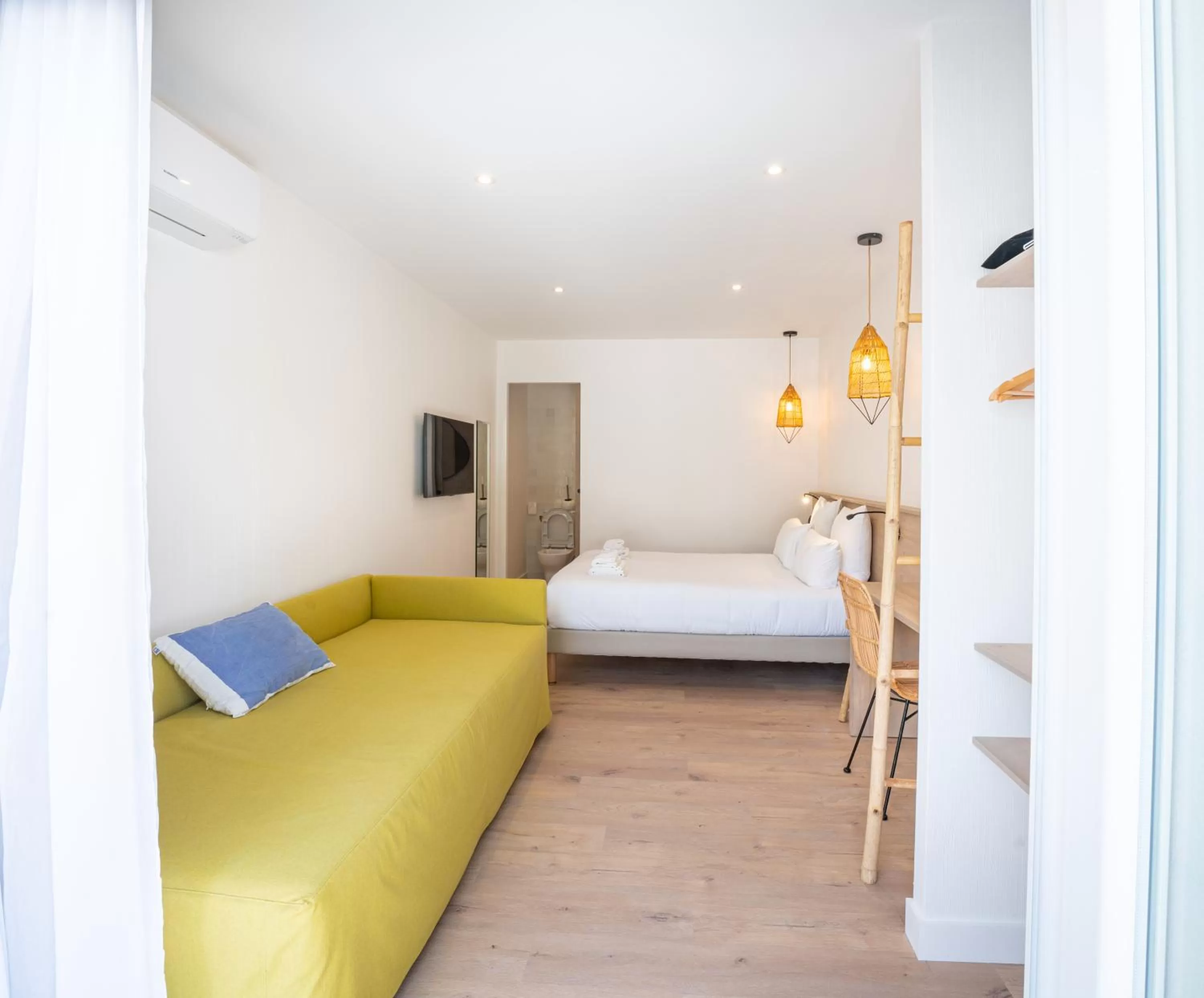 Bed in Hôtel Casa Marina