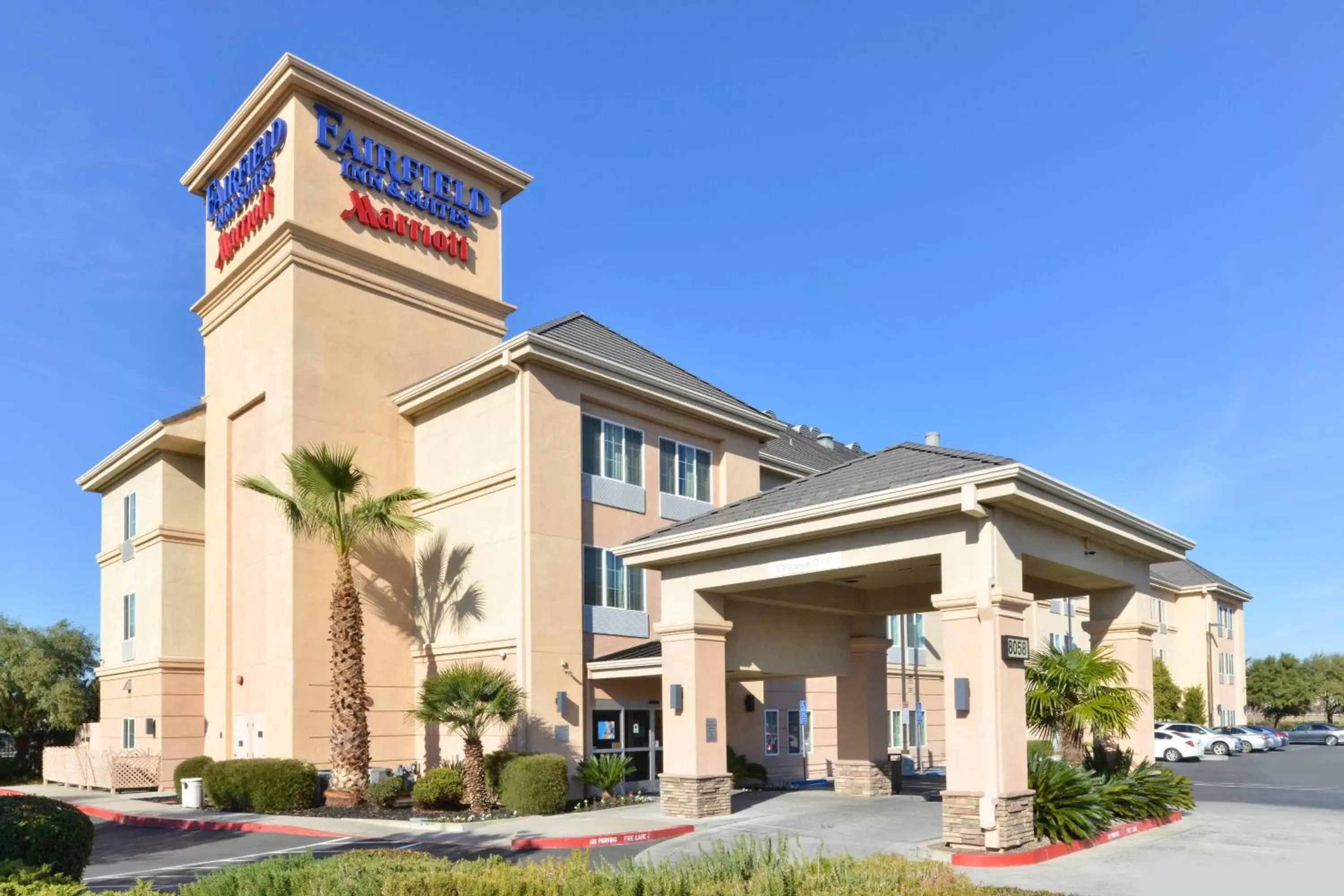 Property Building in Fairfield Inn and Suites by Marriott Elk Grove