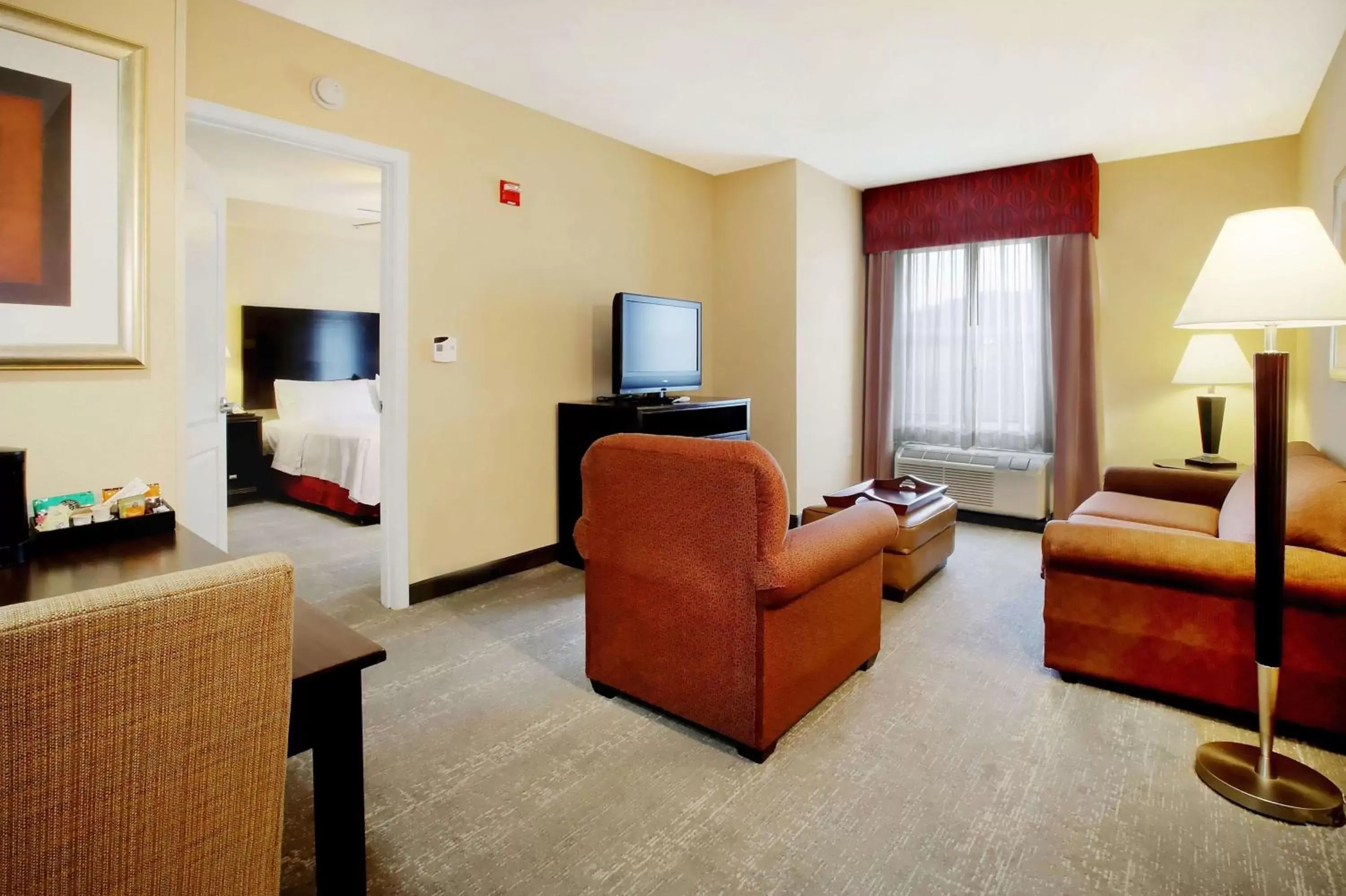 Living room, Seating Area in Homewood Suites by Hilton Bel Air