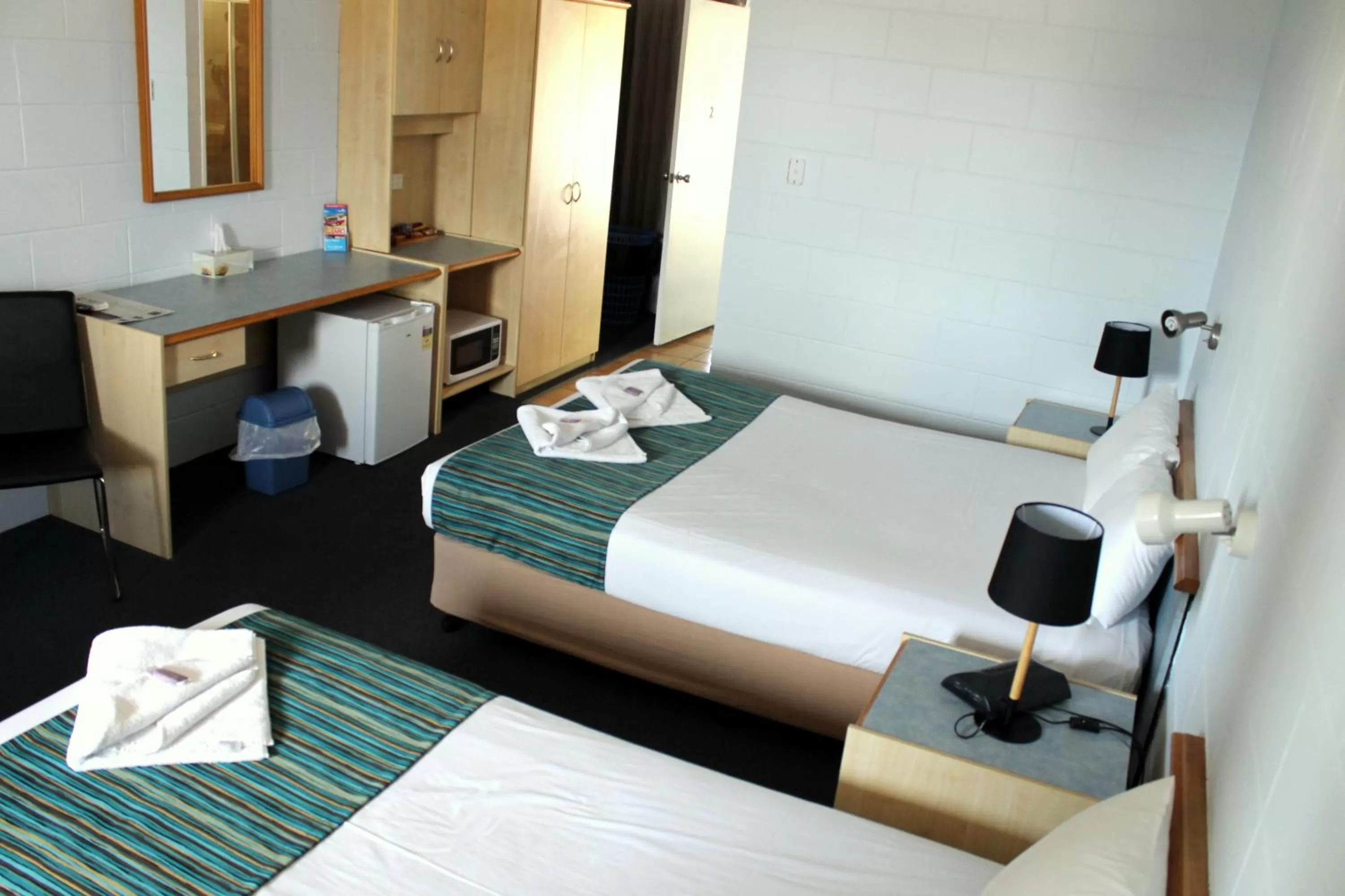 Bedroom, Bed in Rocky Glen Hotel Motel Gladstone