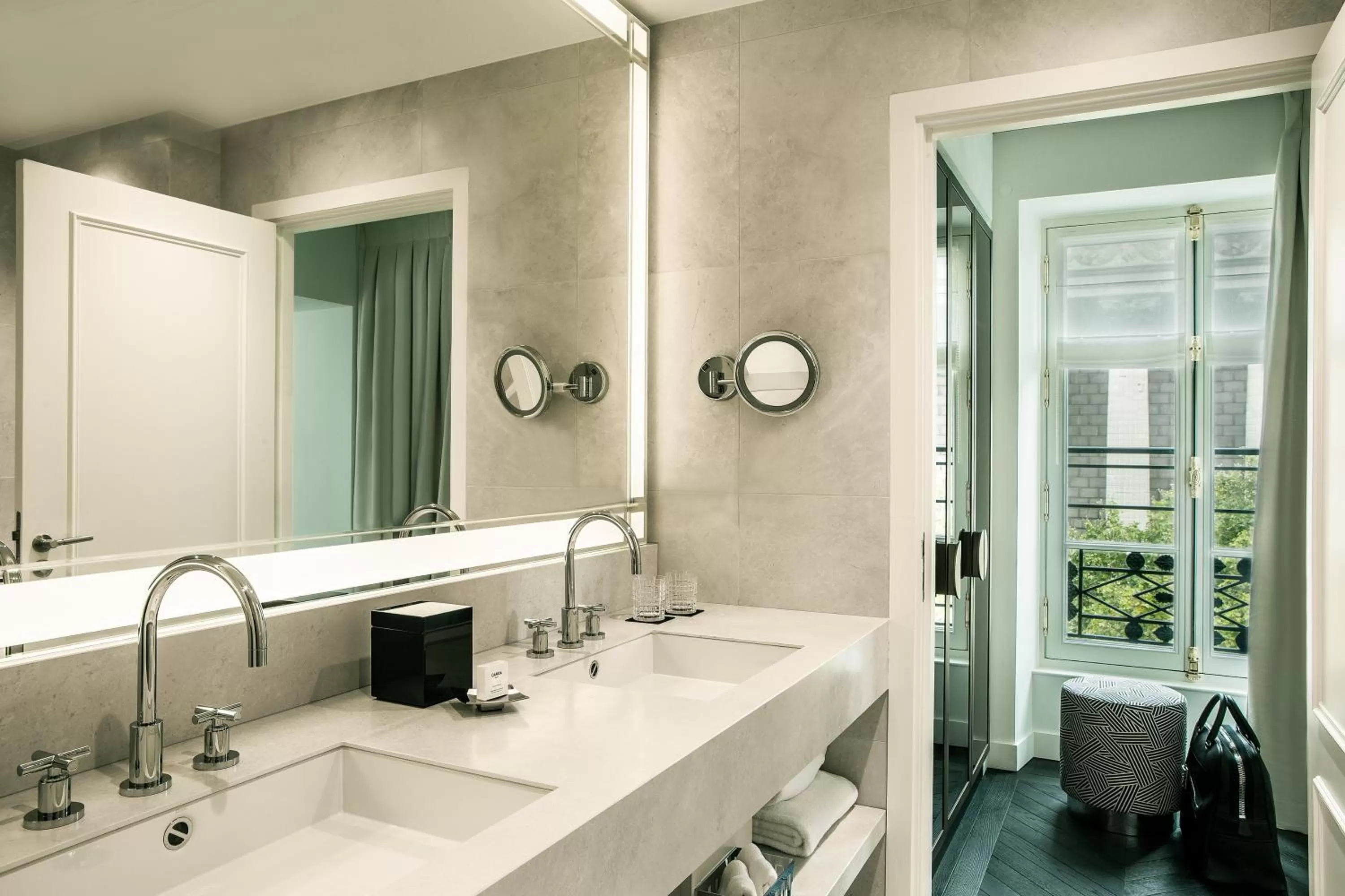 Bathroom in Fauchon l'Hôtel Paris