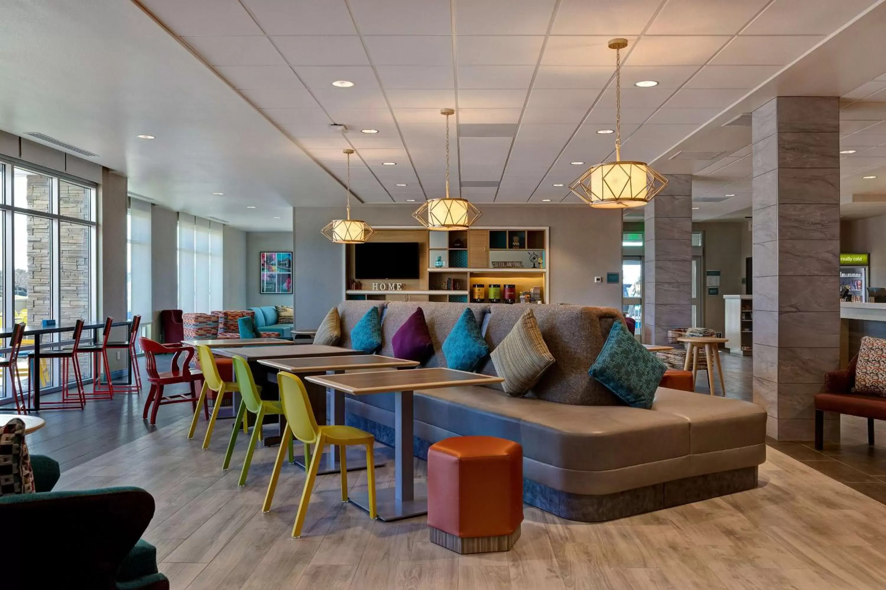 Lobby or reception in Home2 Suites By Hilton Barstow, Ca