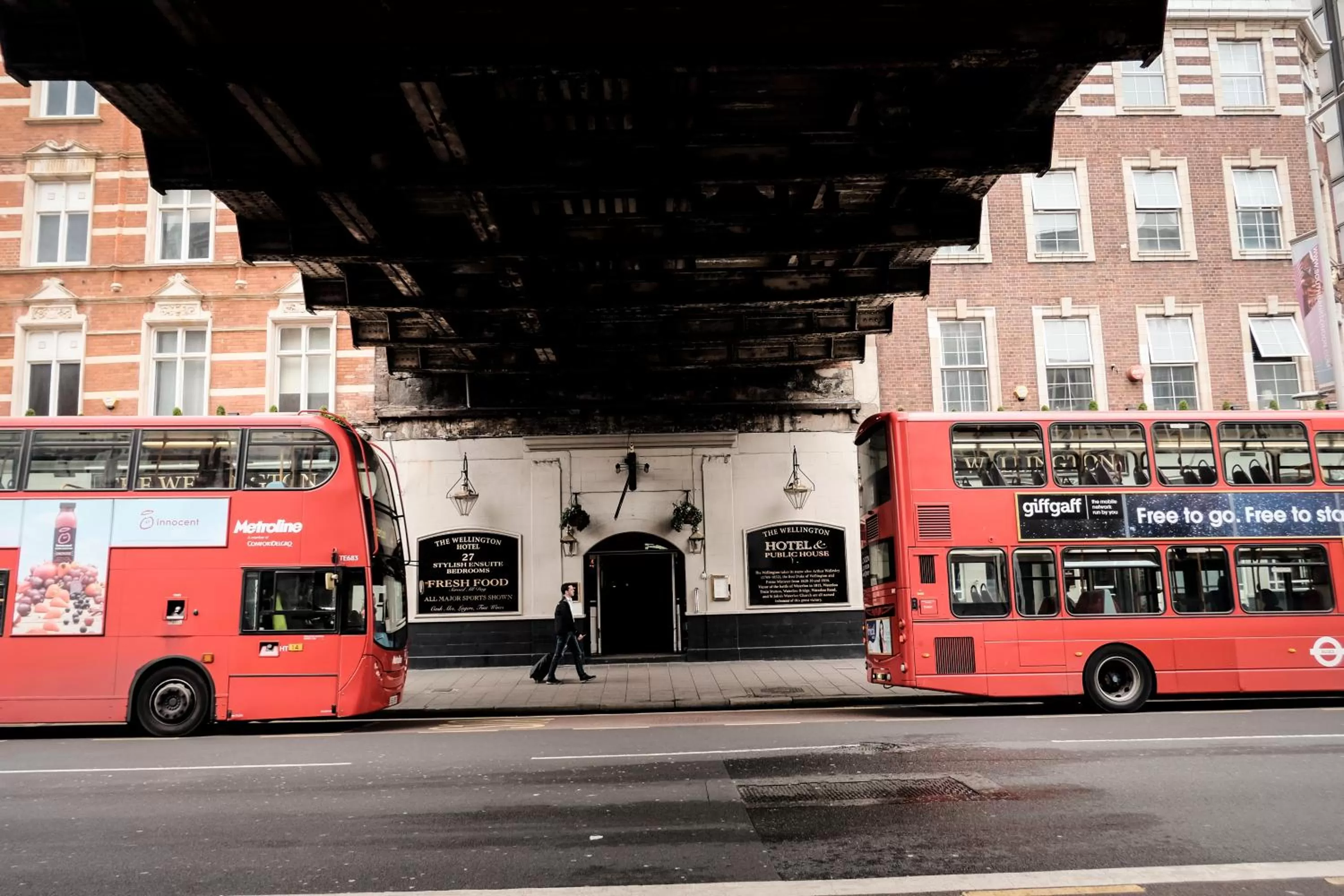 Neighbourhood in The Wellington Hotel