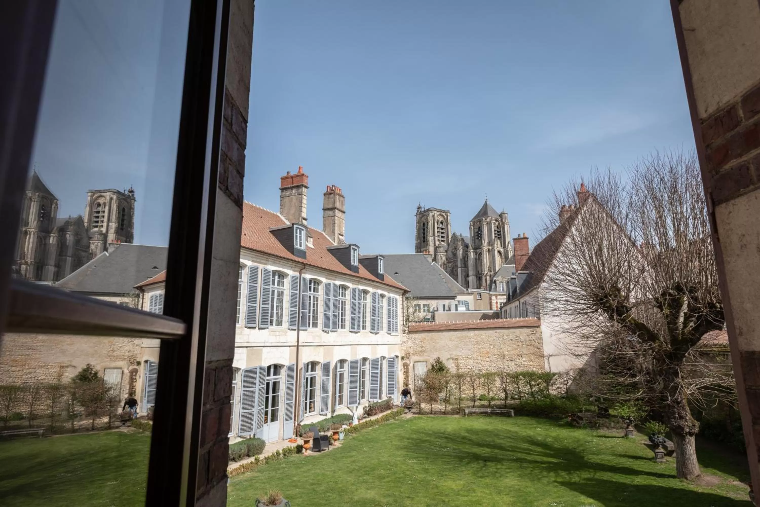 L'Hotel de Panette, Un exceptionnel château en coeur de ville