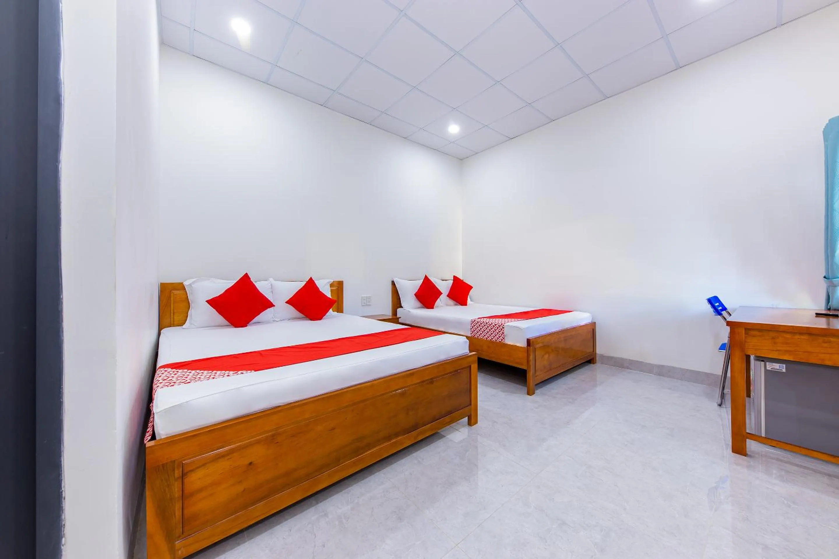 Deluxe Family Room in OYO 745 Minh Duc Guest House