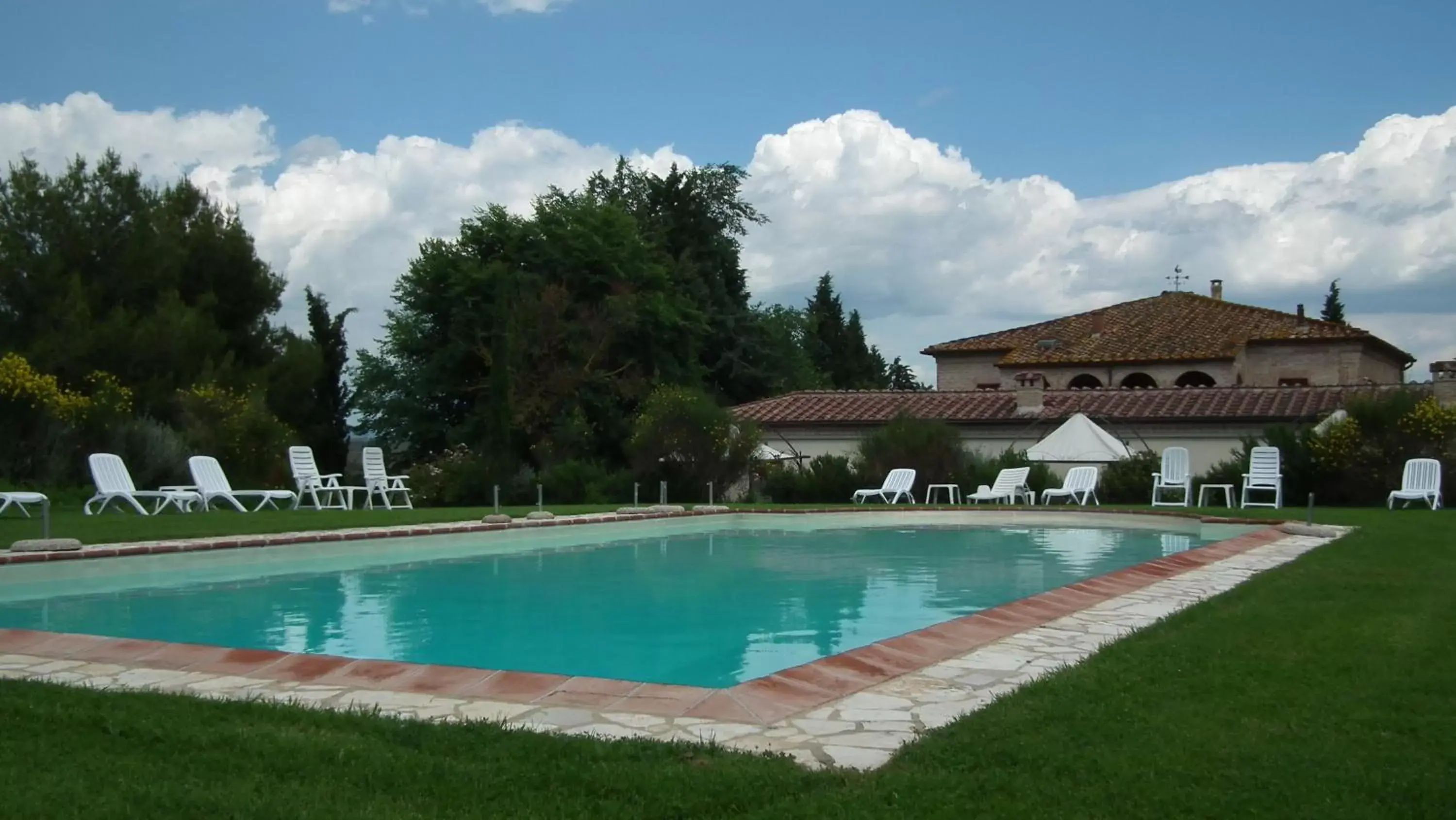 Property building, Swimming Pool in Il Canto del Sole
