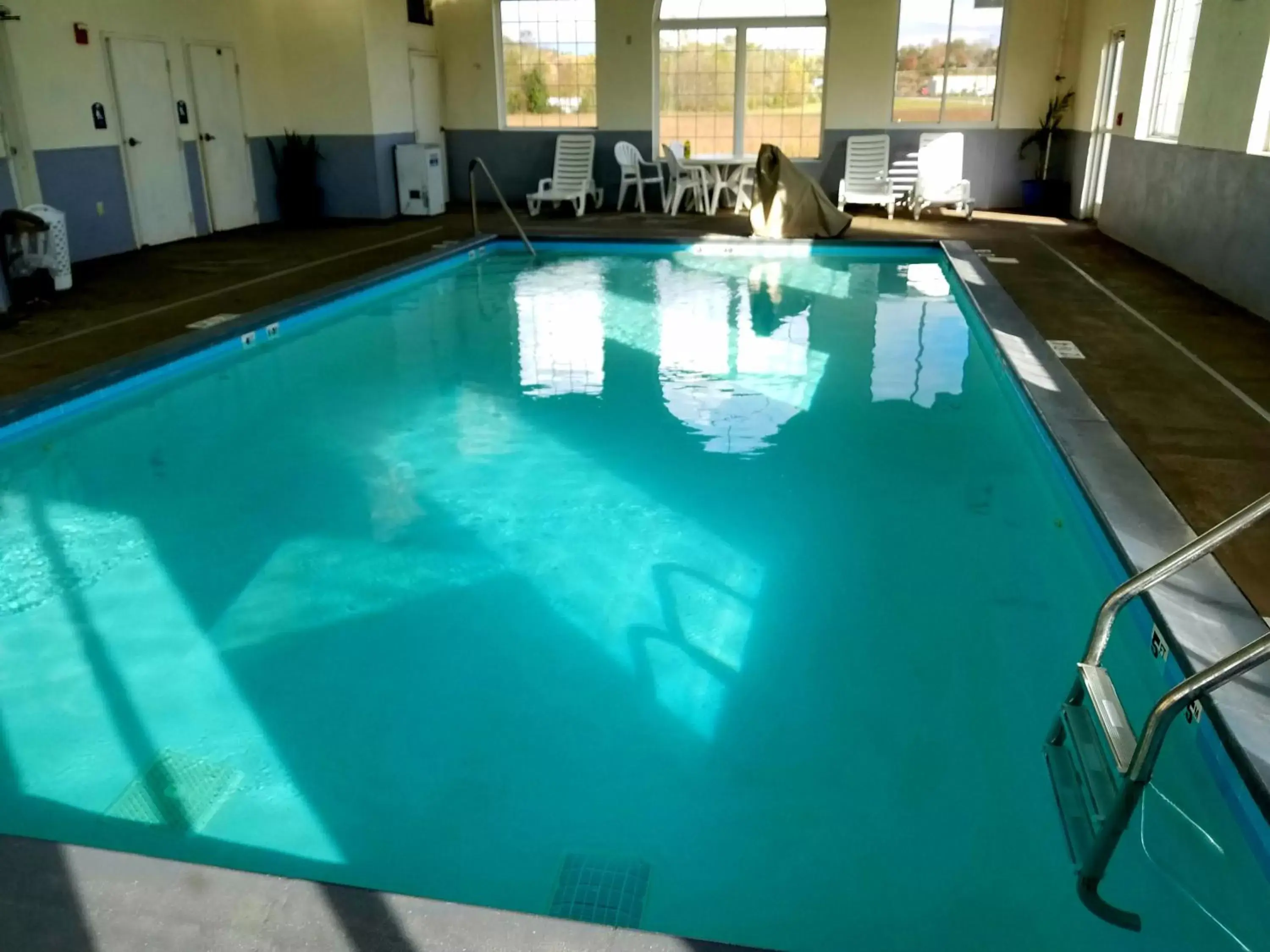 Pool view, Swimming Pool in Microtel Inn & Suites by Wyndham London