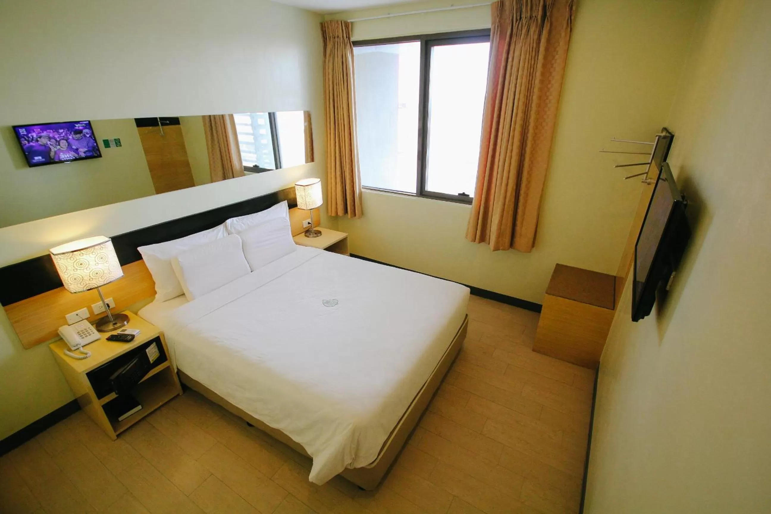 Bed in Go Hotels Iloilo