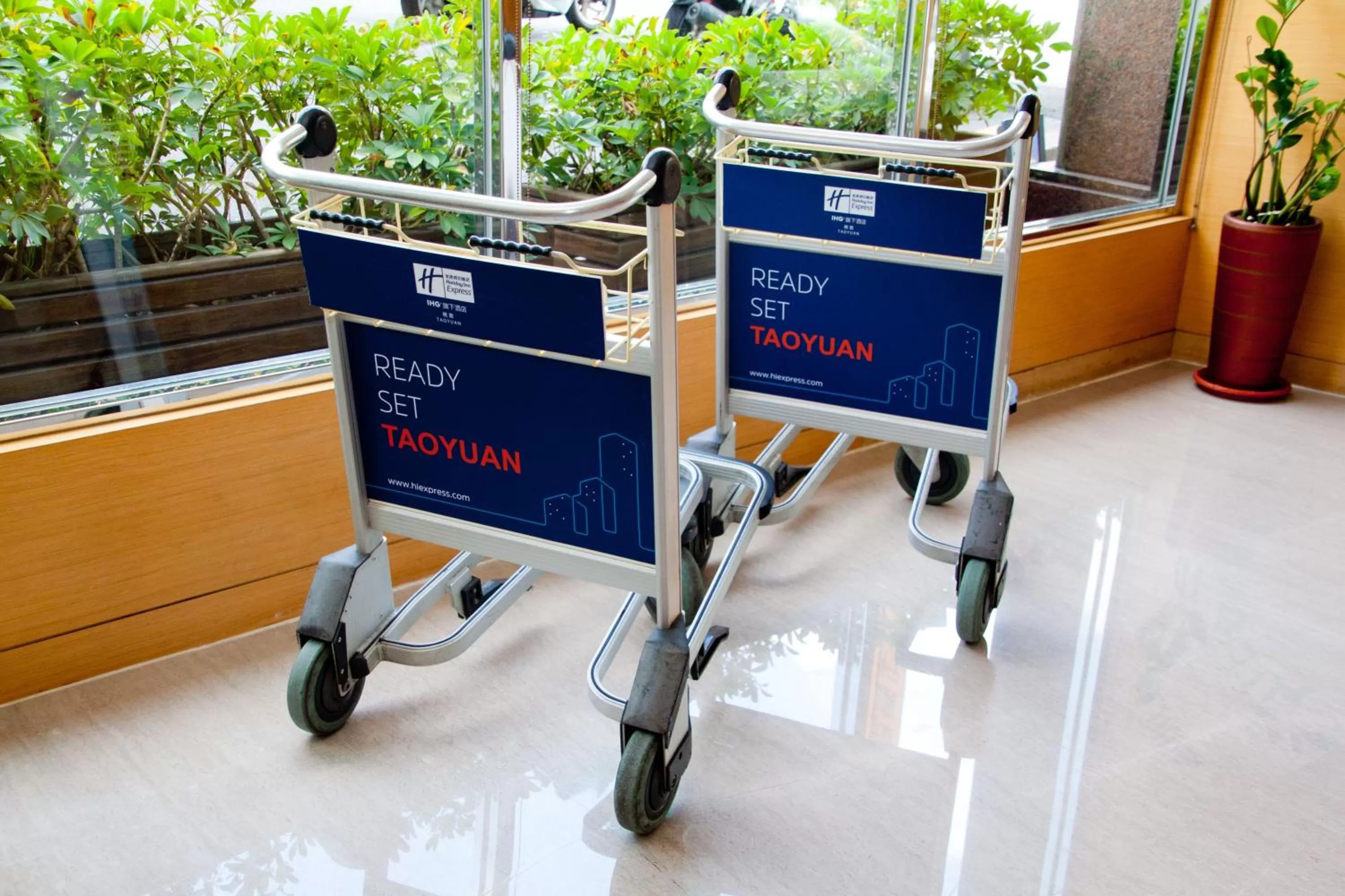 Decorative detail in Holiday Inn Express Taoyuan by IHG