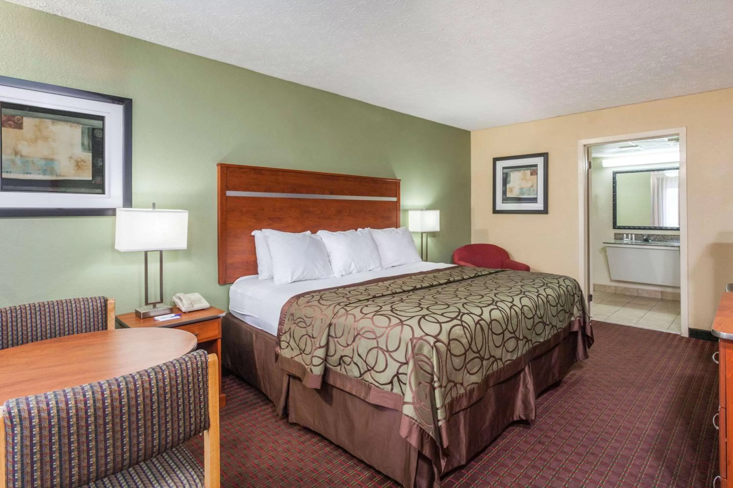 Photo of the whole room, Bed in Baymont by Wyndham Pigeon Forge near Island Drive