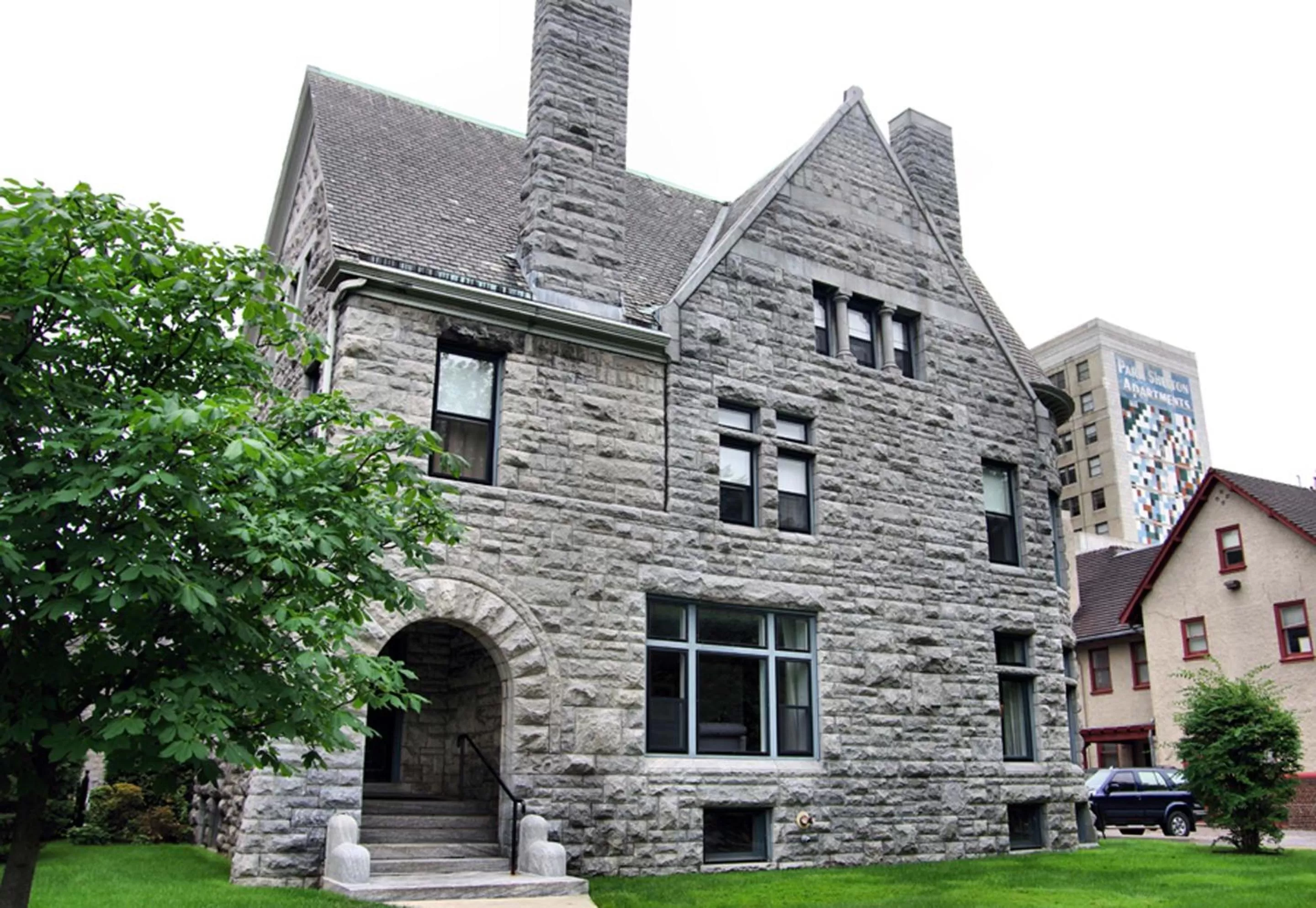 Property building in The Inn on Ferry Street