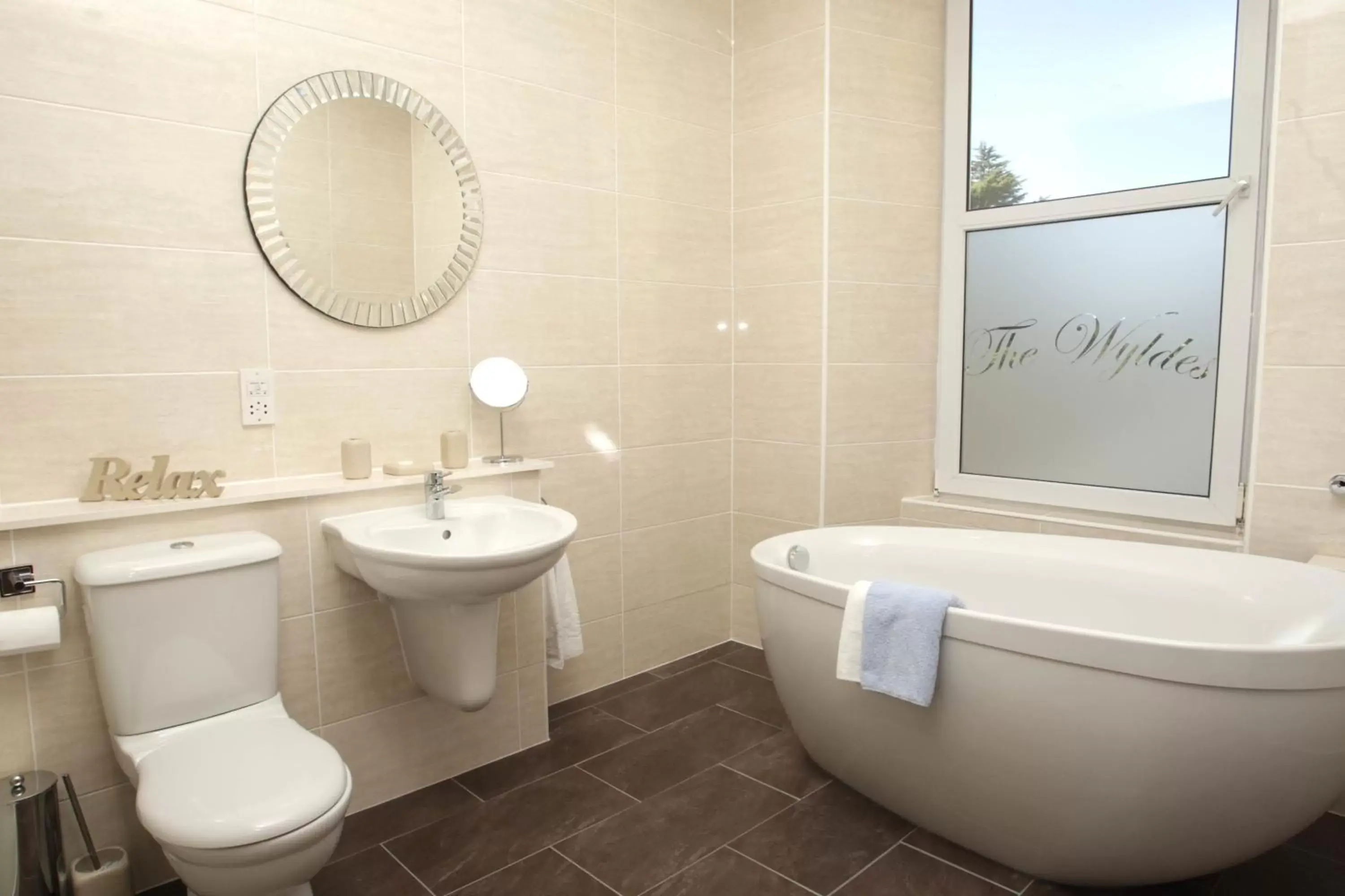 Bathroom in Best Western Woodlands Hotel