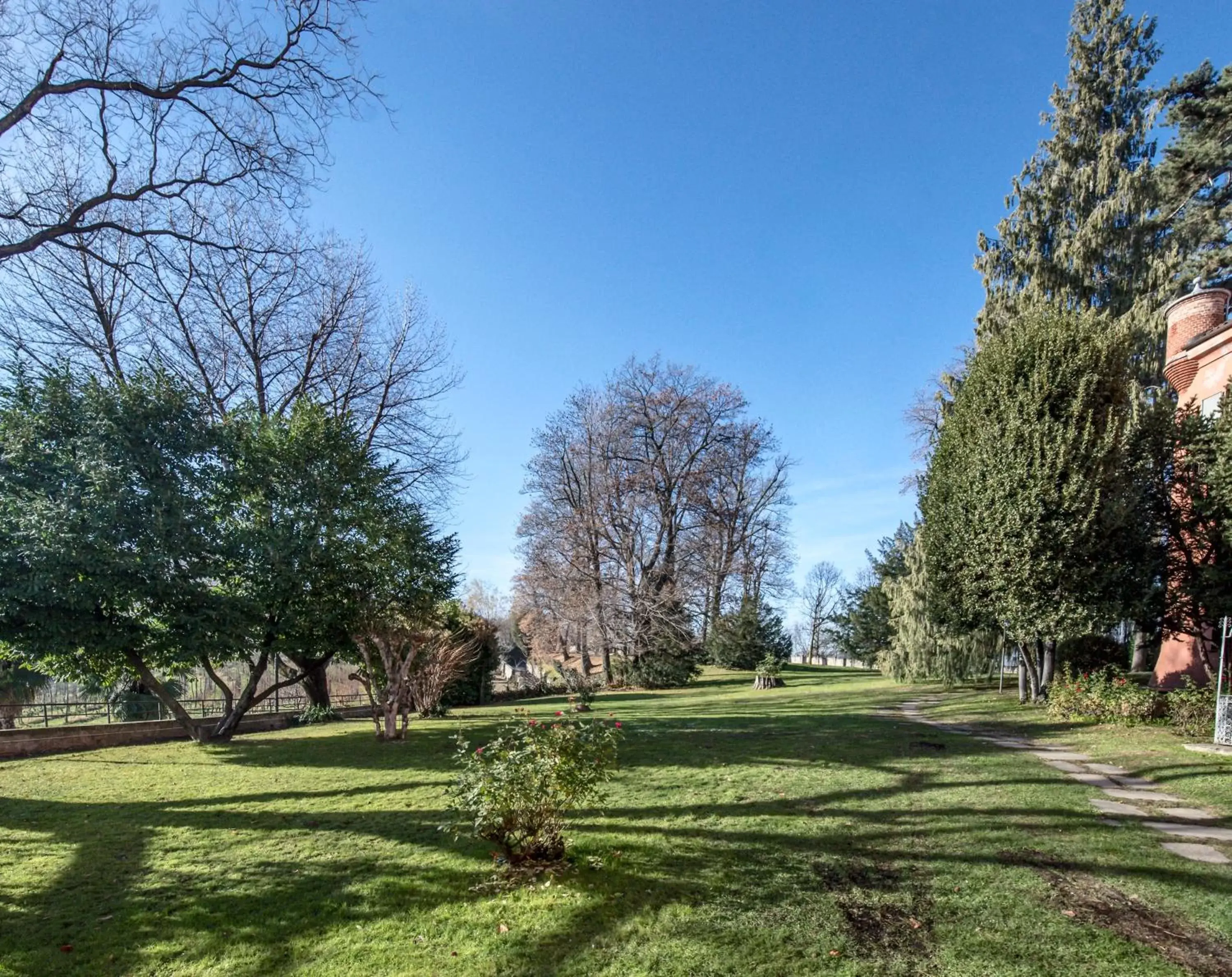 Garden in Castello Rosso