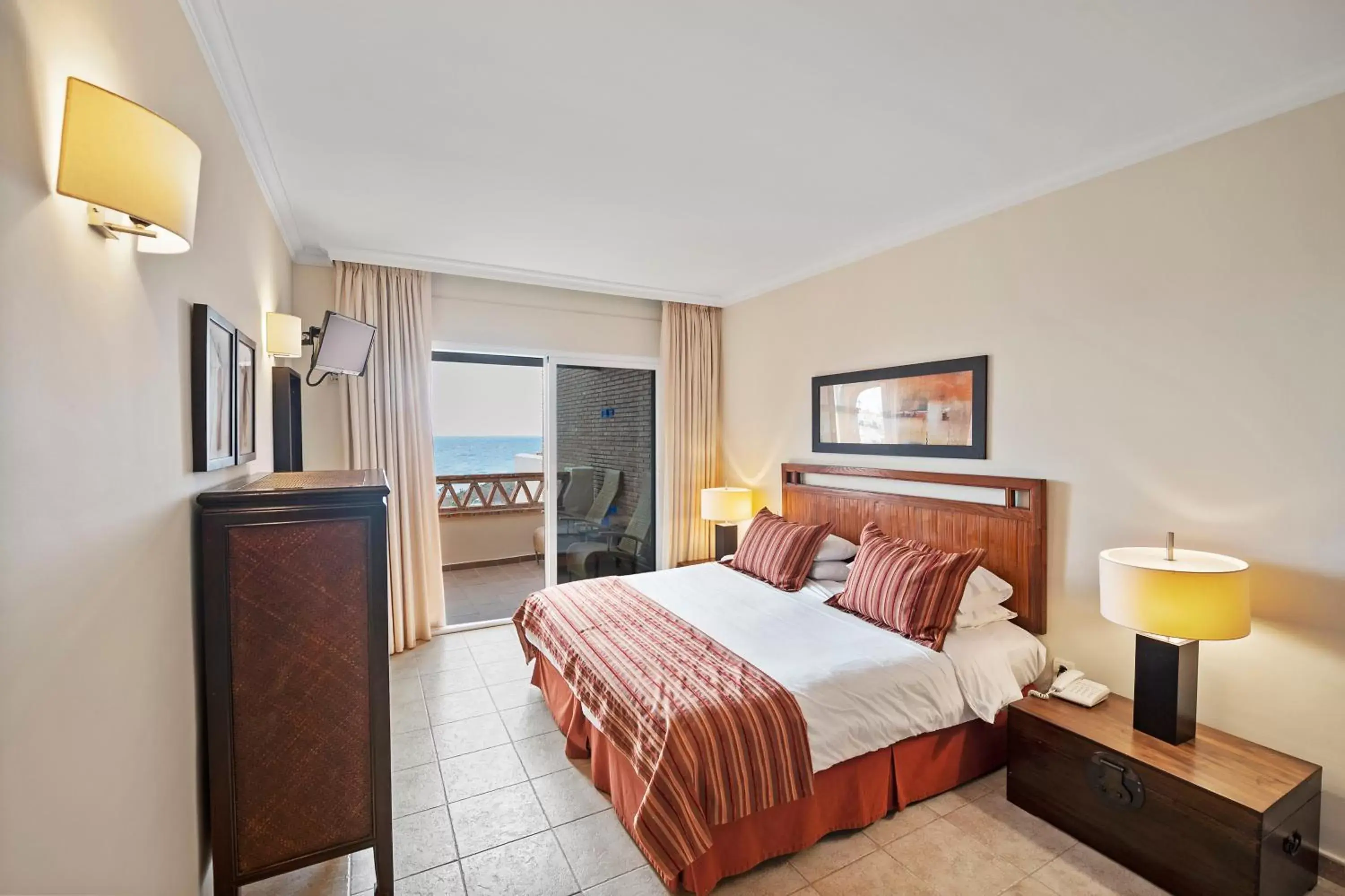 Bedroom in Wyndham Grand Residences Costa del Sol