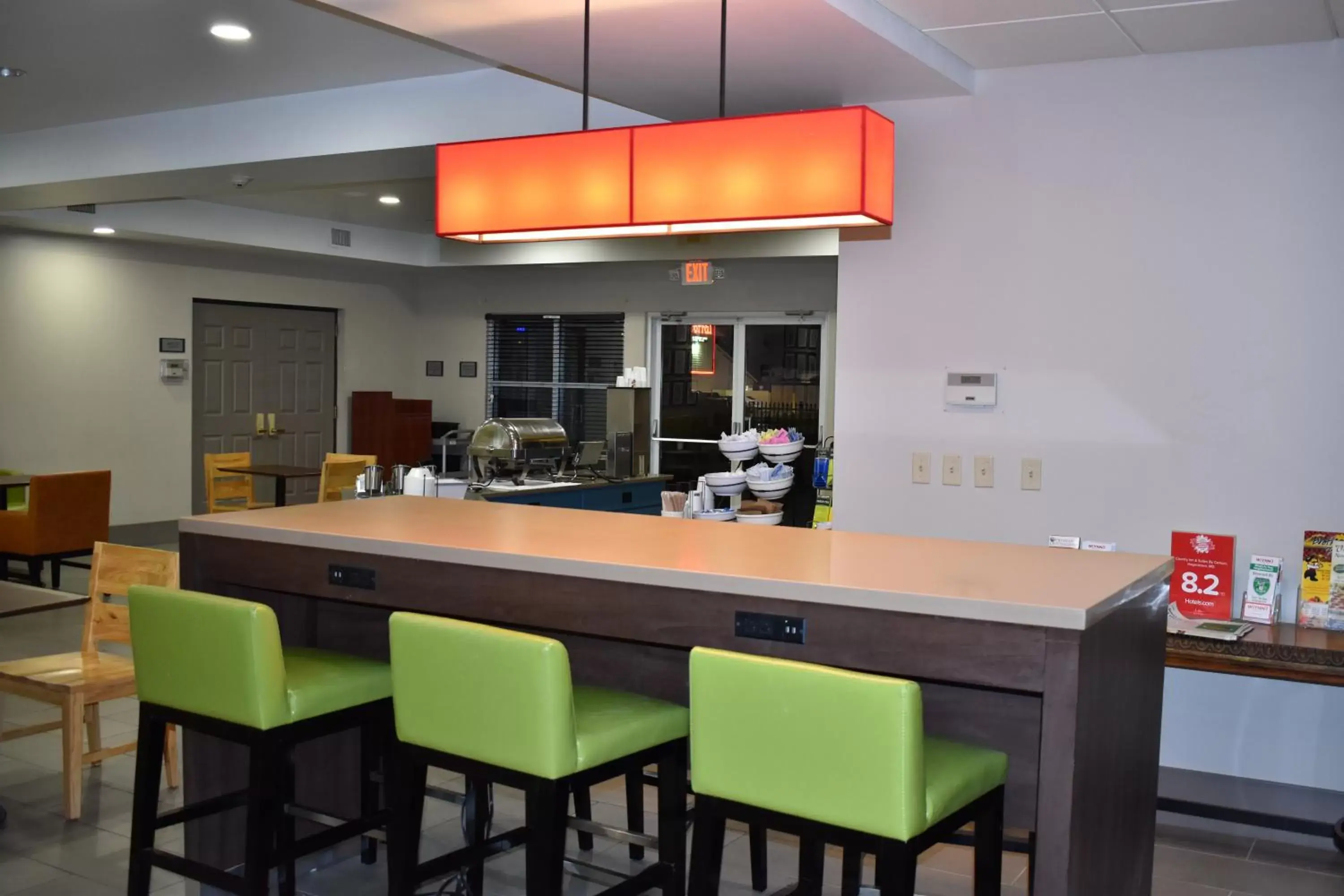 Restaurant/places to eat in Country Inn & Suites by Radisson, Hagerstown, MD