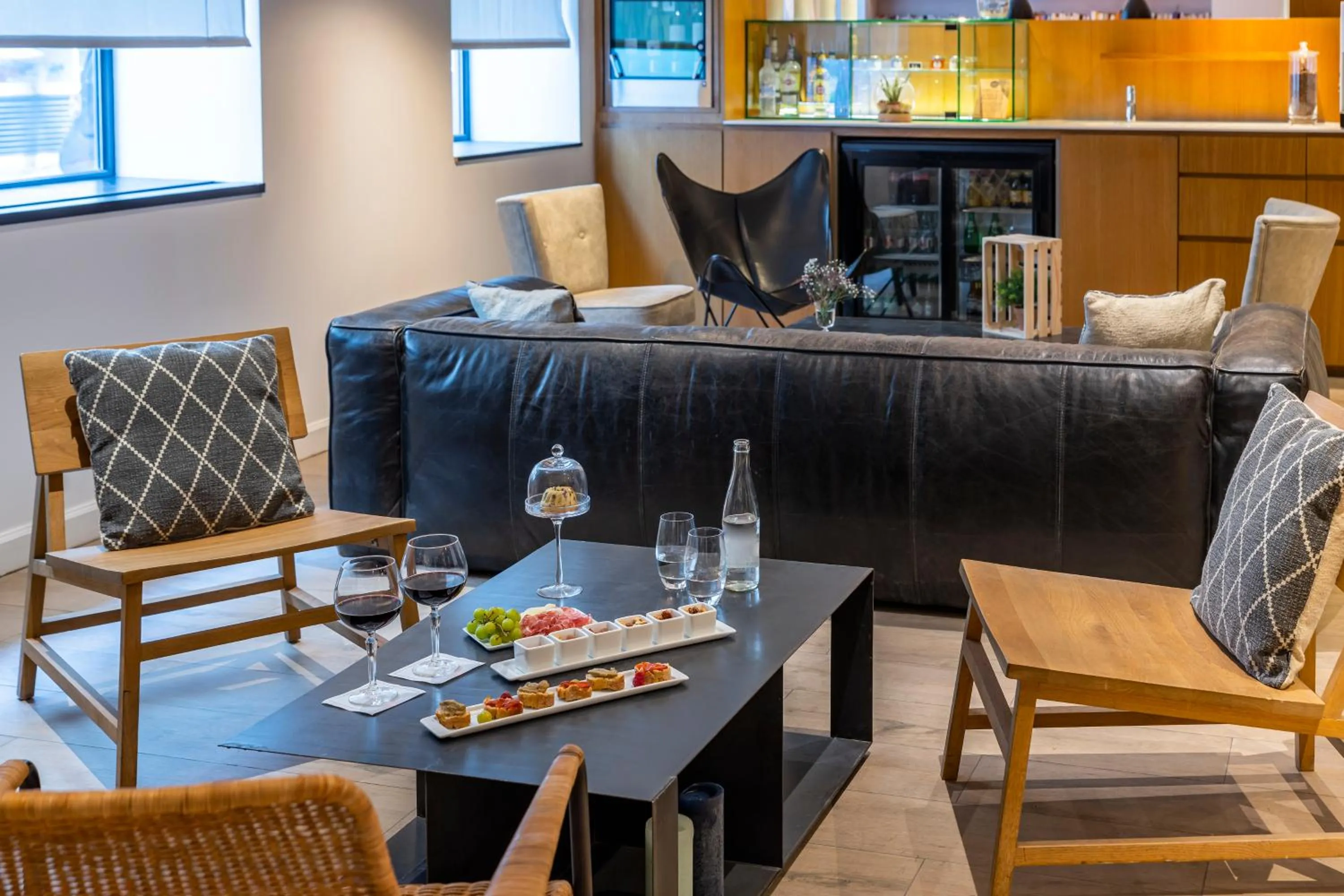 Seating area in 9Hotel Opera