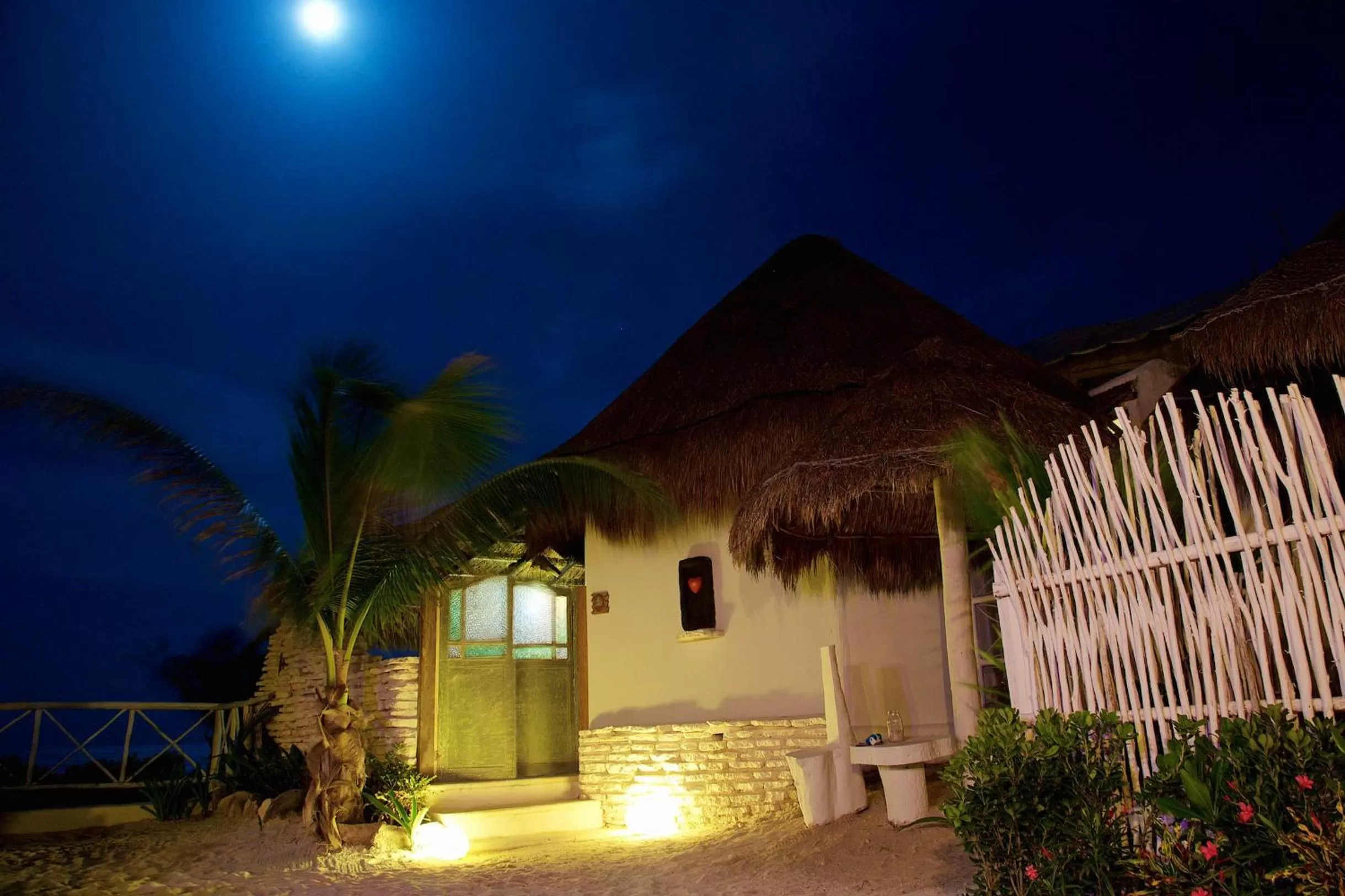 Property building in Punta Piedra Beach Posada